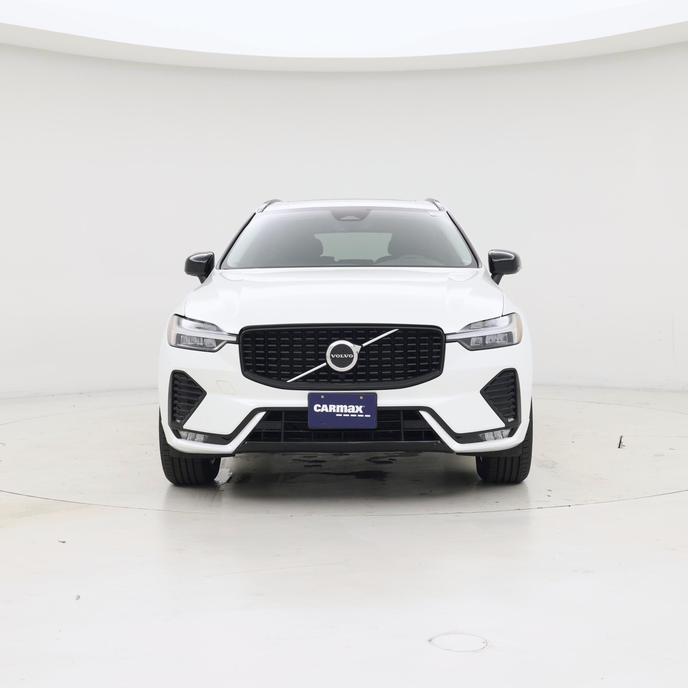 Thumbnail: 2025 Volvo XC60 - 5