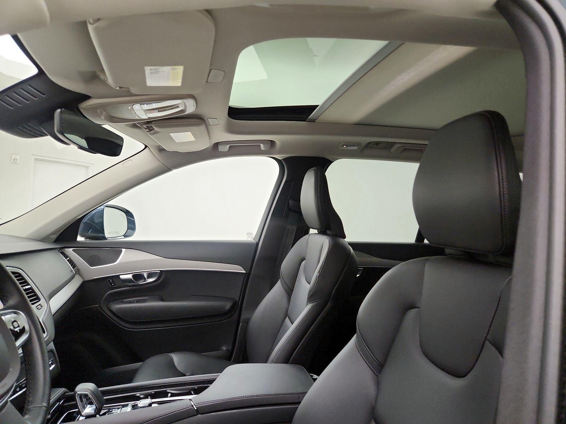 Thumbnail: 2025 Volvo XC90 - 19