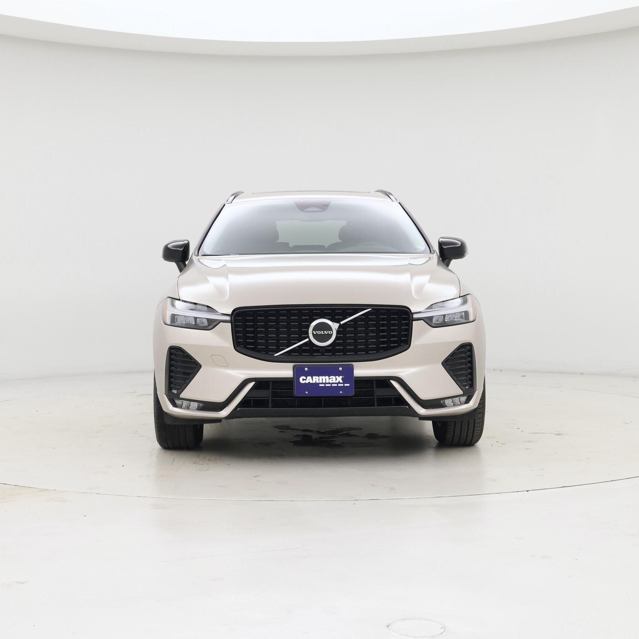 Thumbnail: 2025 Volvo XC60 - 5