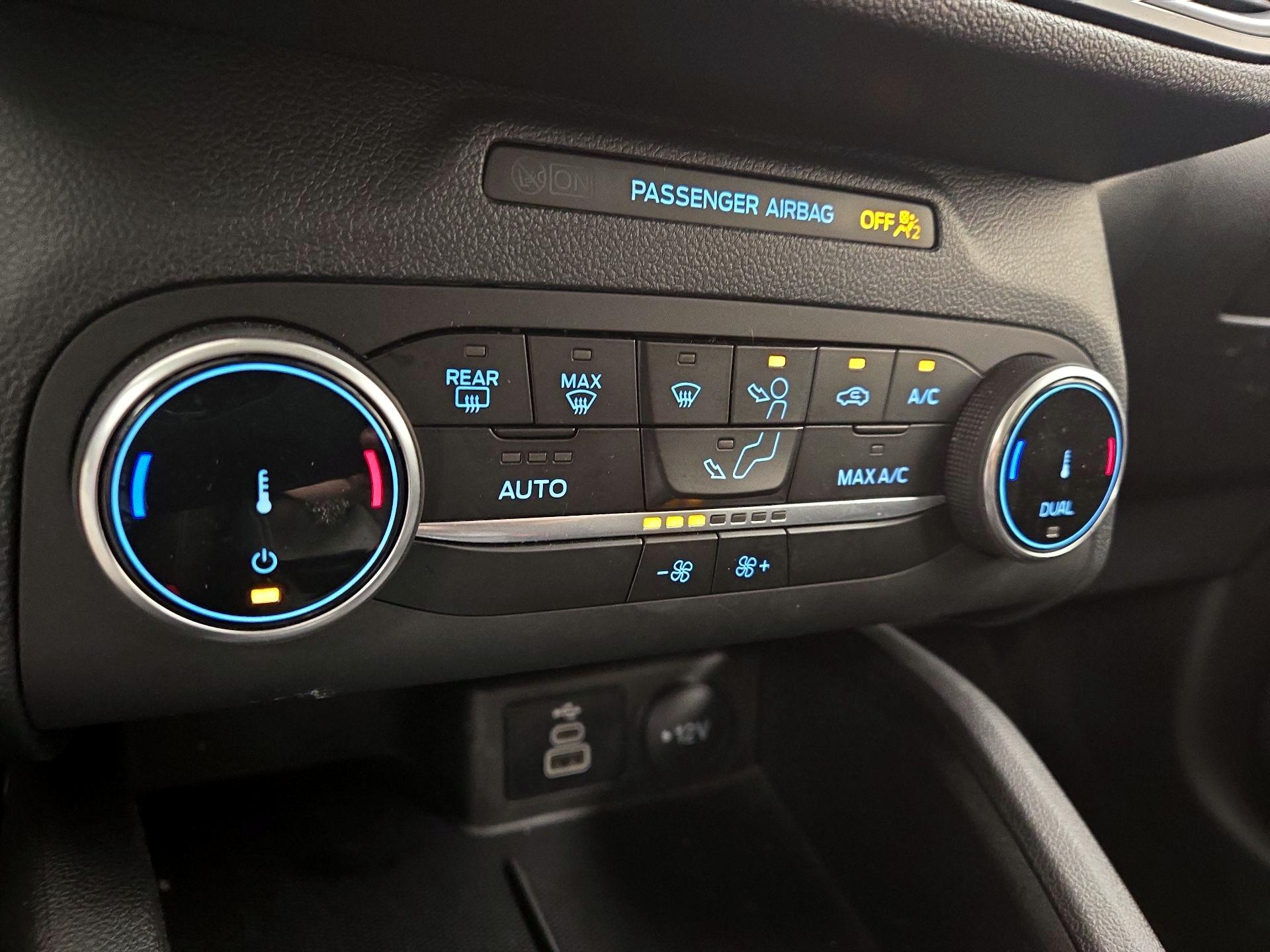 Thumbnail: 2024 Ford Escape - 16