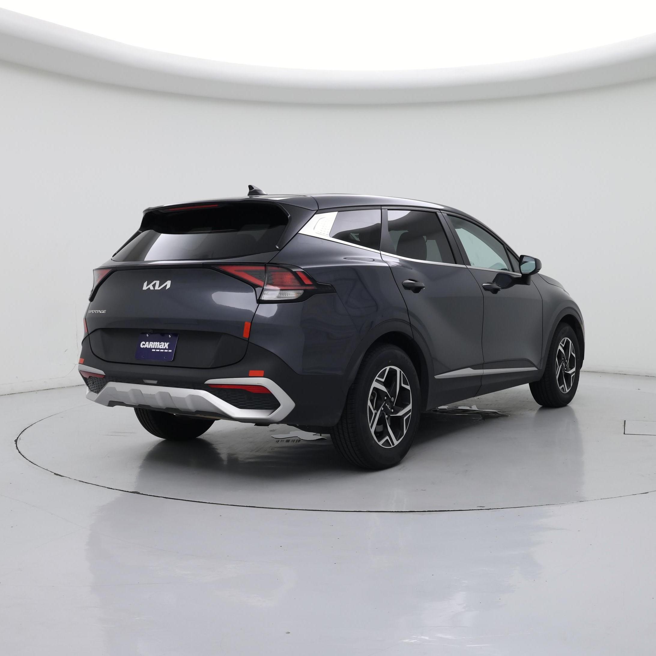Thumbnail: 2023 Kia Sportage - 8