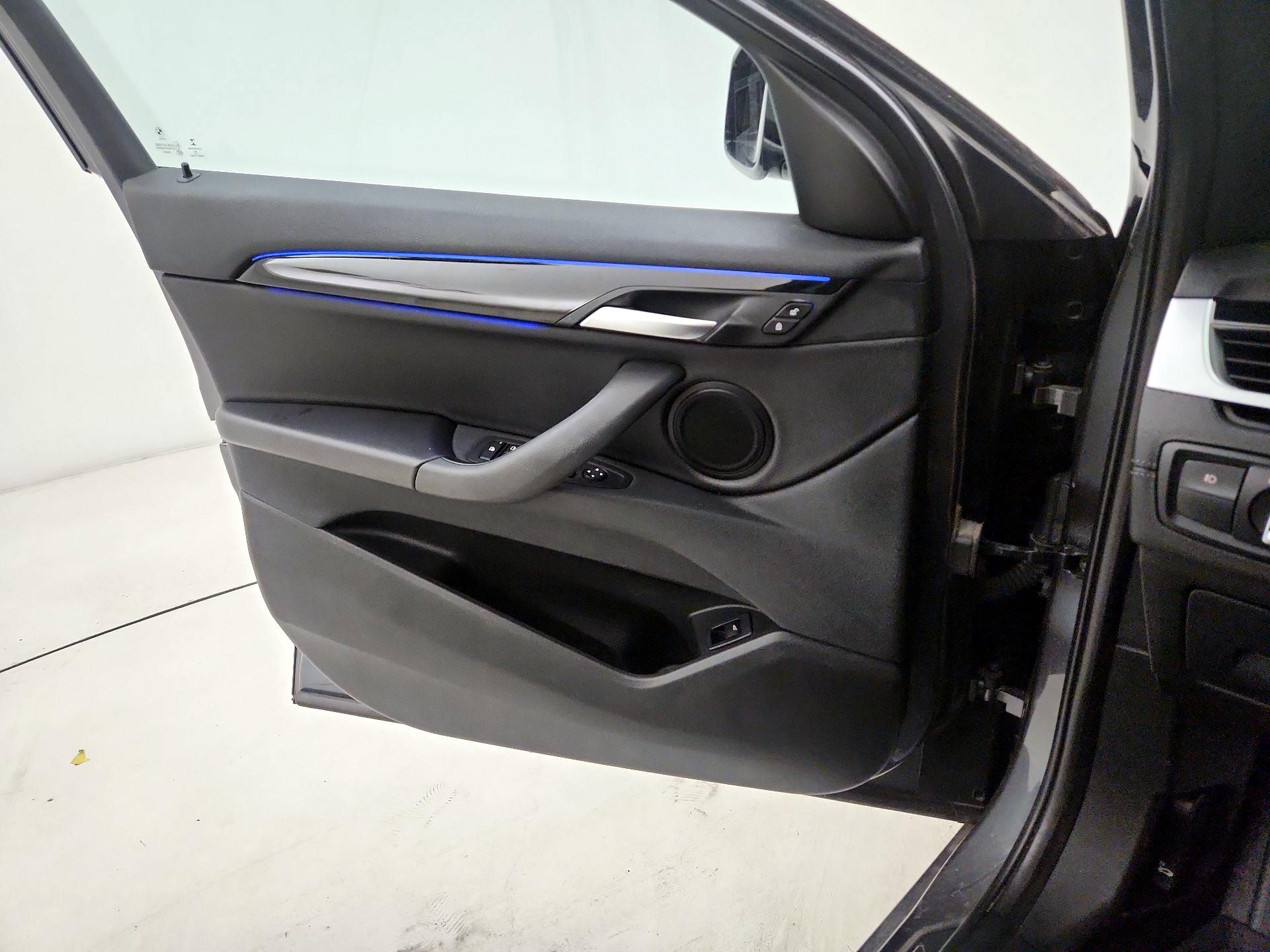 Thumbnail: 2020 BMW X2 - 12