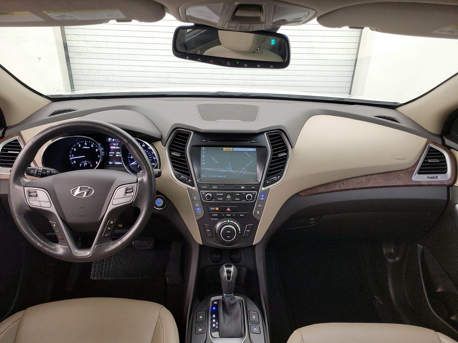 Thumbnail: 2017 Hyundai Santa Fe - 9