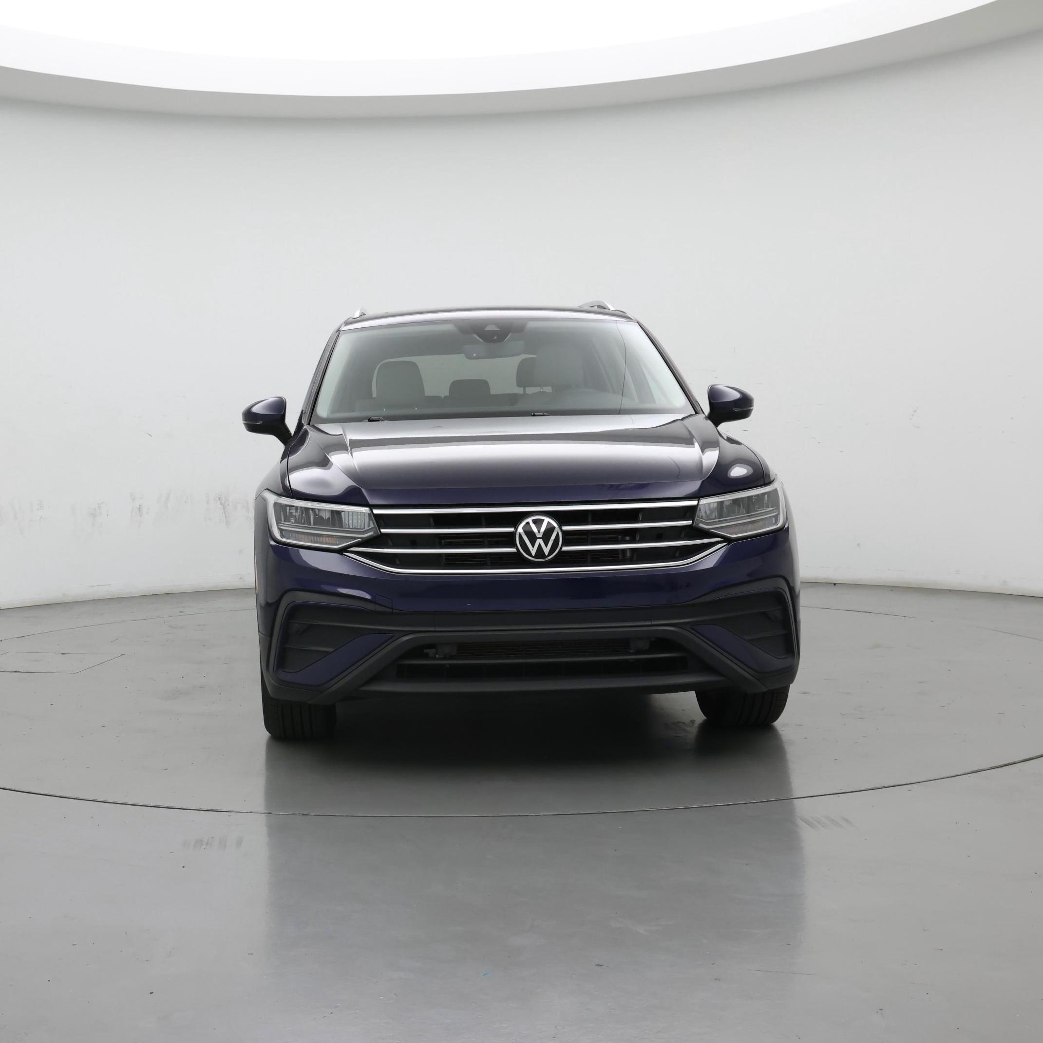 Thumbnail: 2023 Volkswagen Tiguan - 5
