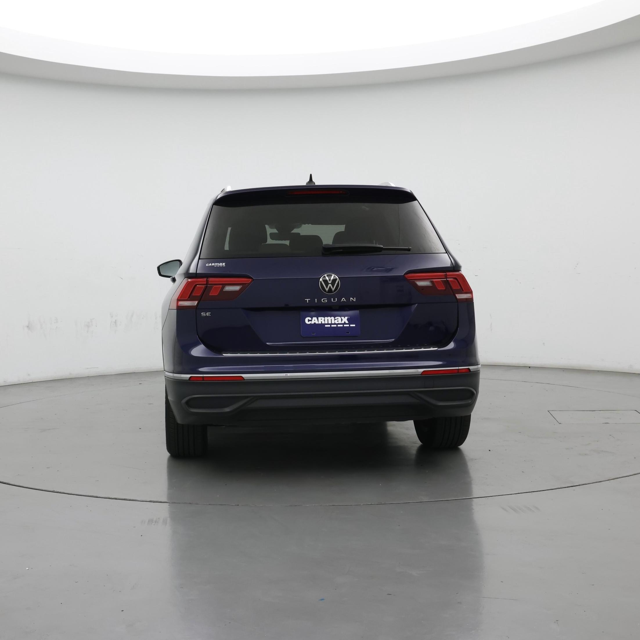 Thumbnail: 2023 Volkswagen Tiguan - 6