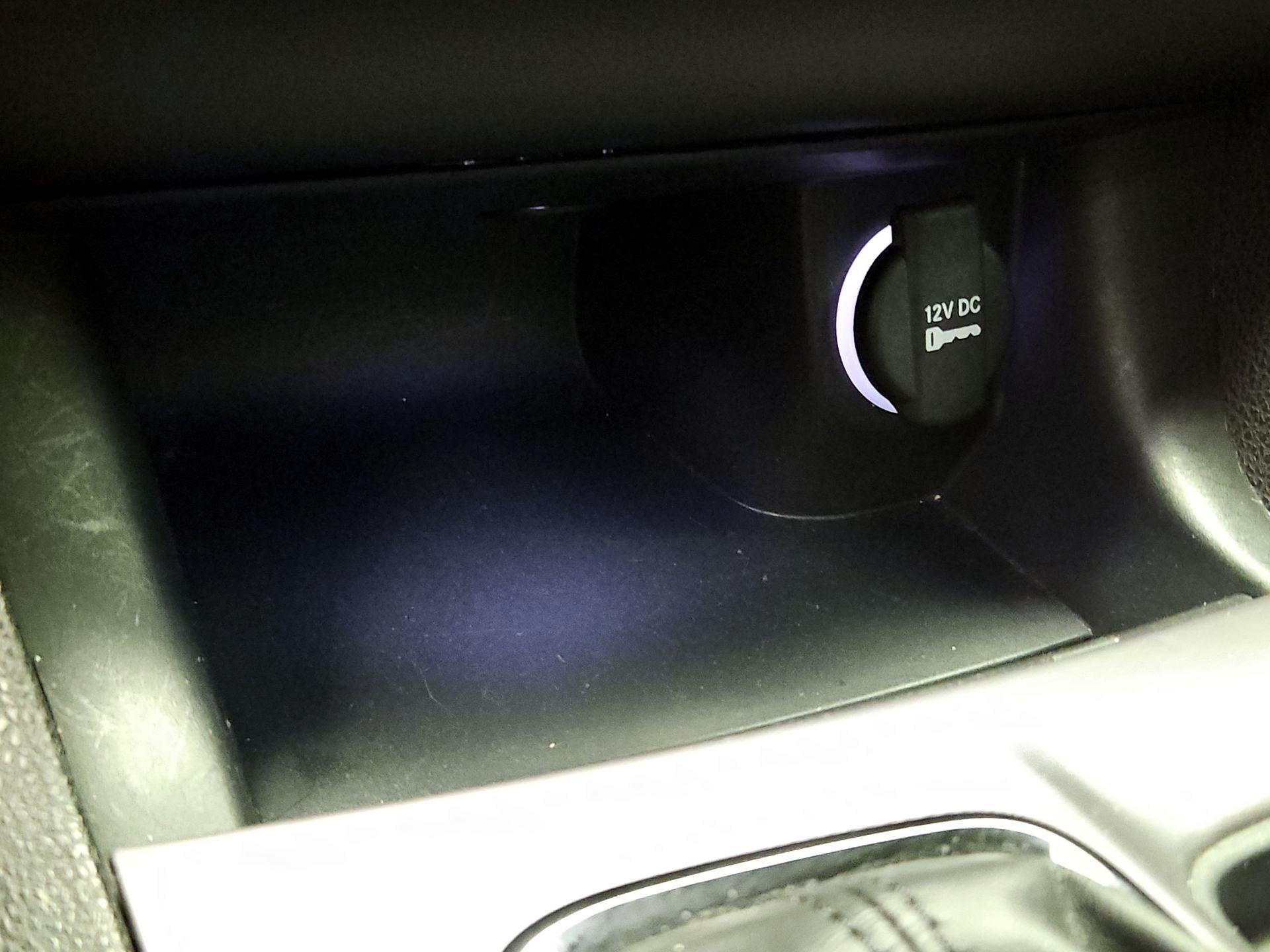 Thumbnail: 2022 Dodge Charger - 18