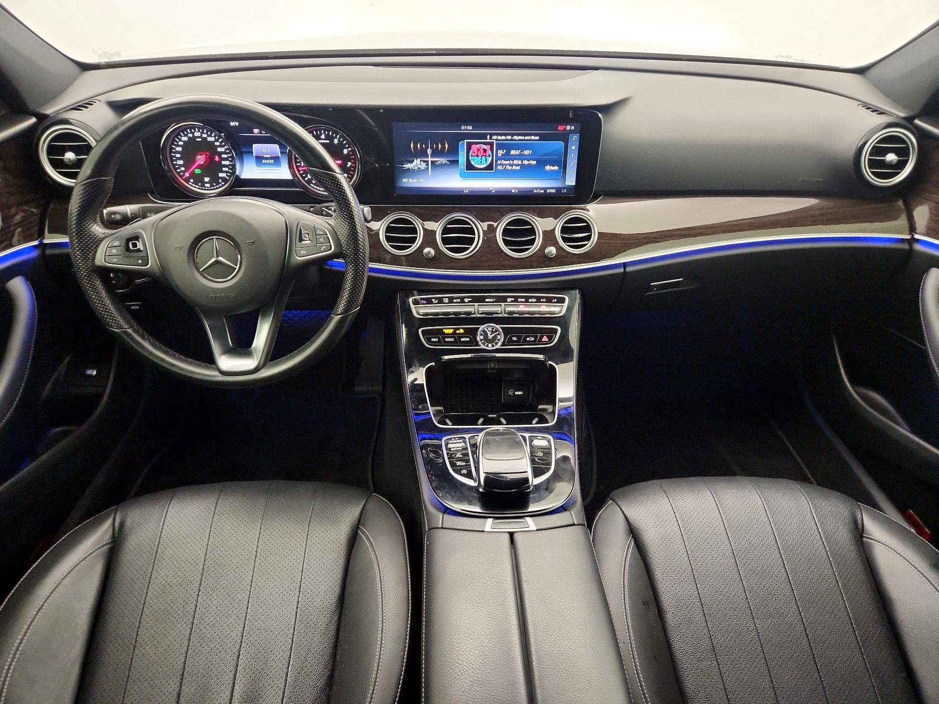 Thumbnail: 2017 Mercedes-Benz E-Class - 9