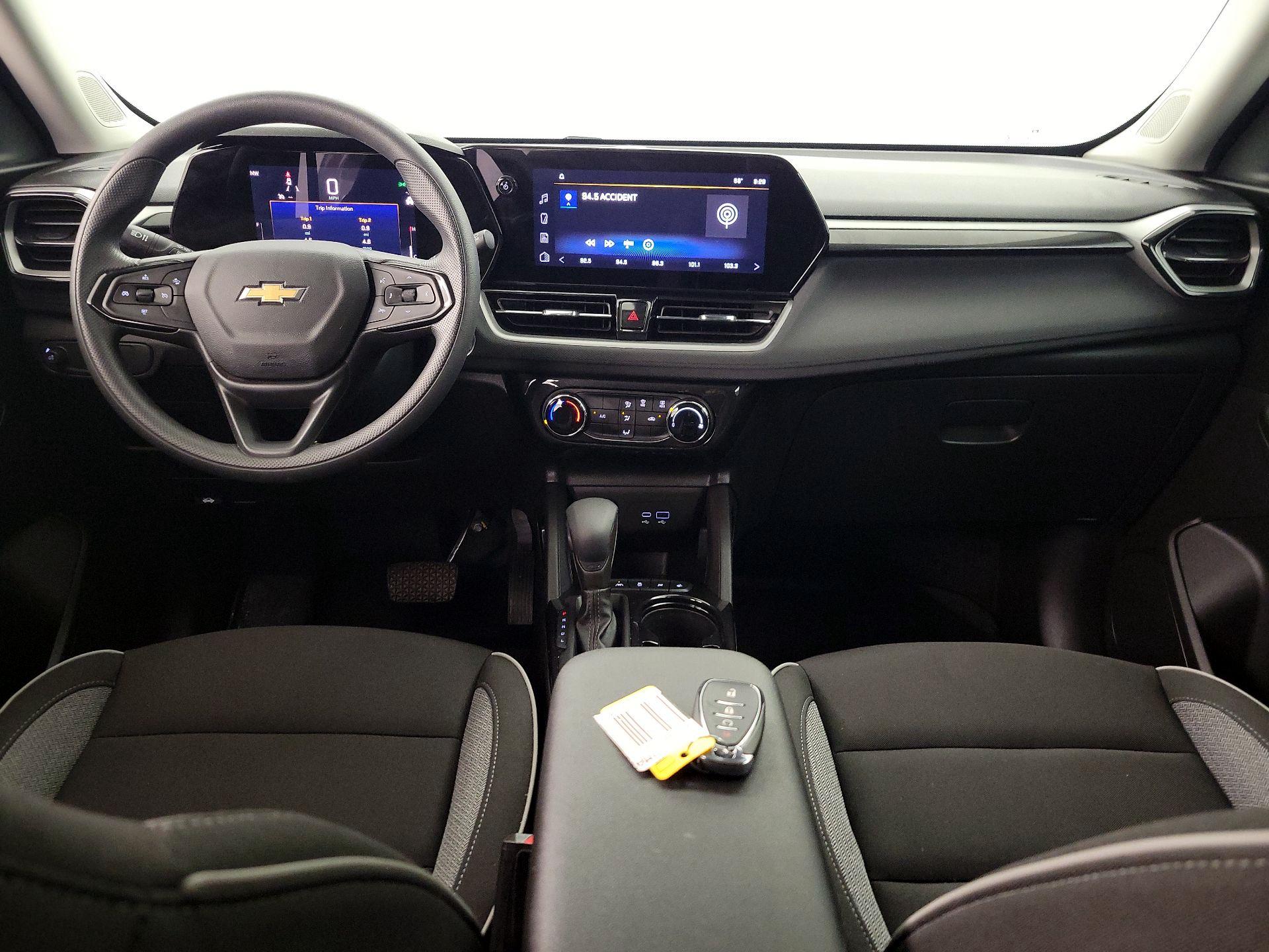 Thumbnail: 2025 Chevrolet TrailBlazer - 9