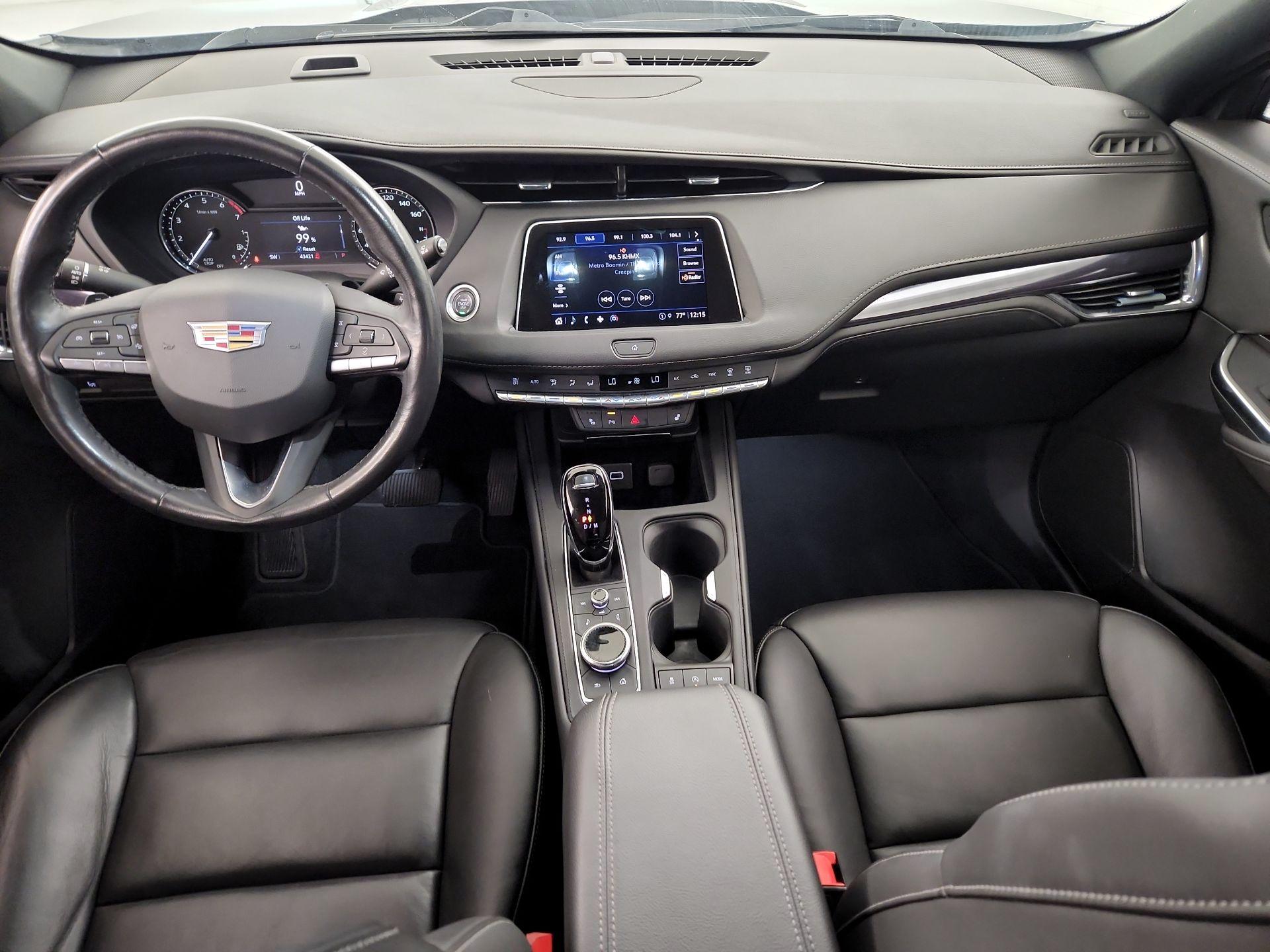 Thumbnail: 2023 Cadillac XT4 - 9
