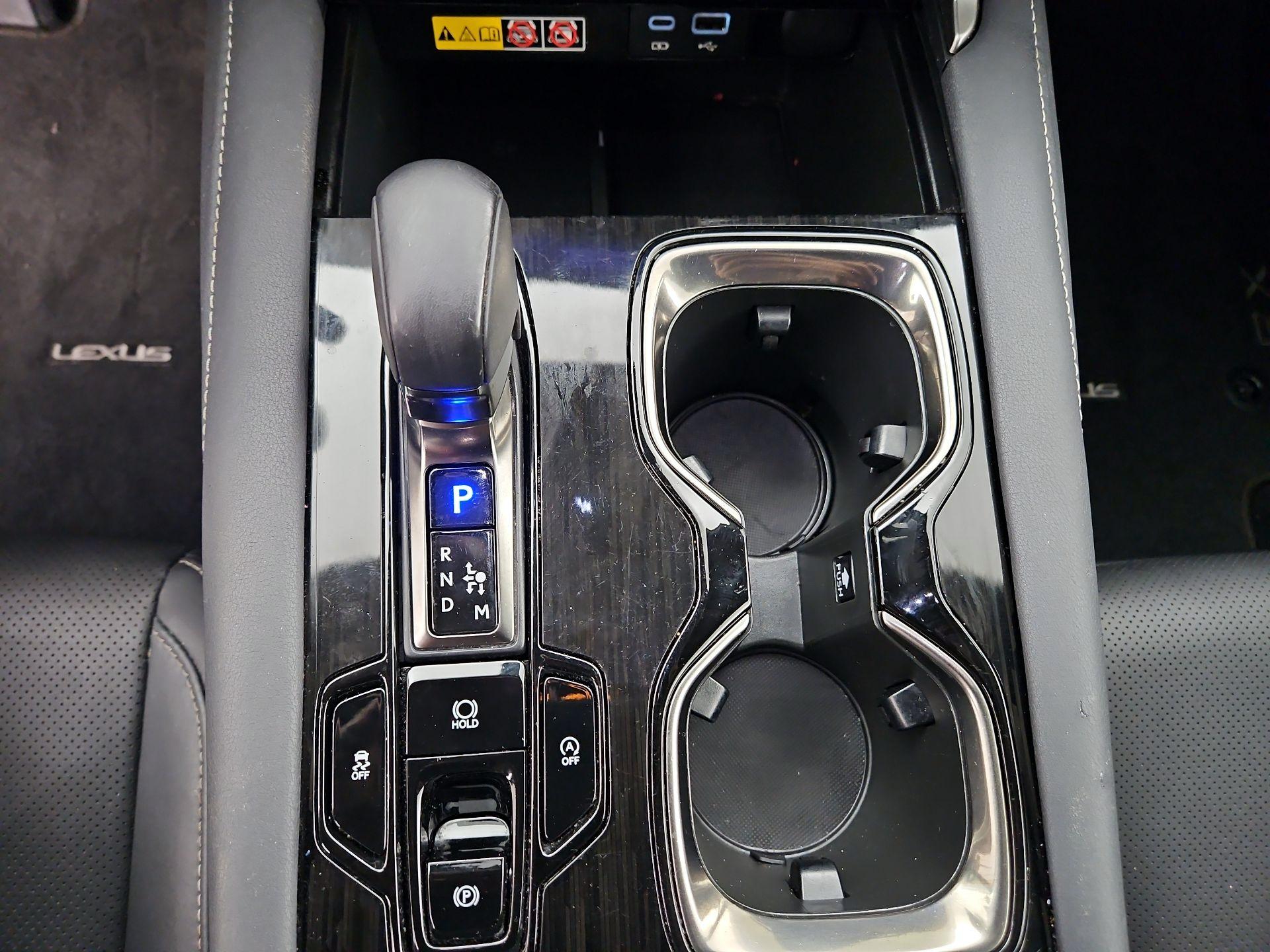 Thumbnail: 2024 Lexus RX - 17