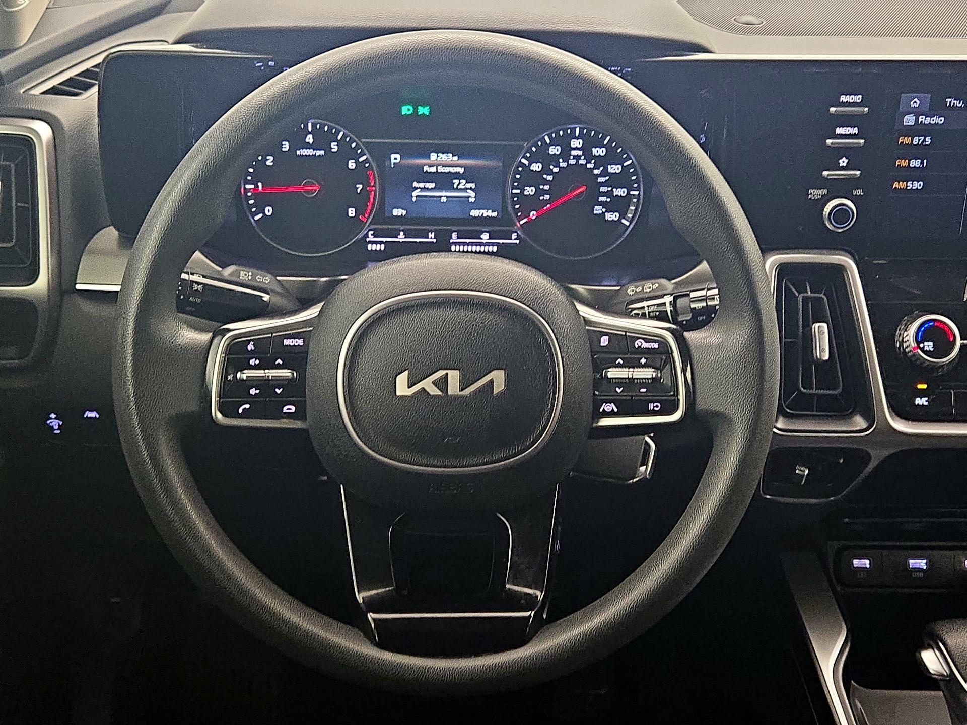Thumbnail: 2022 Kia Sorento - 10