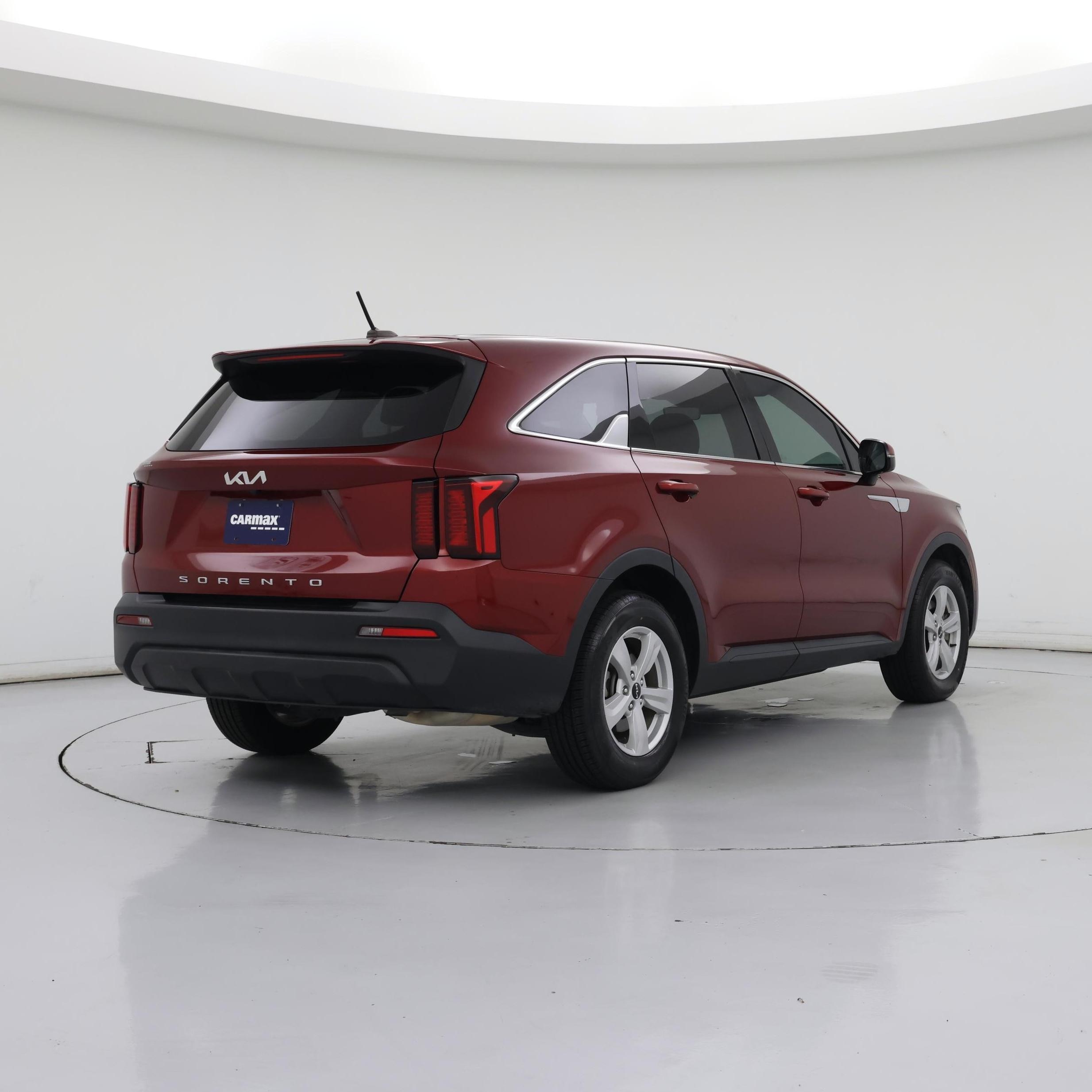 Thumbnail: 2022 Kia Sorento - 8