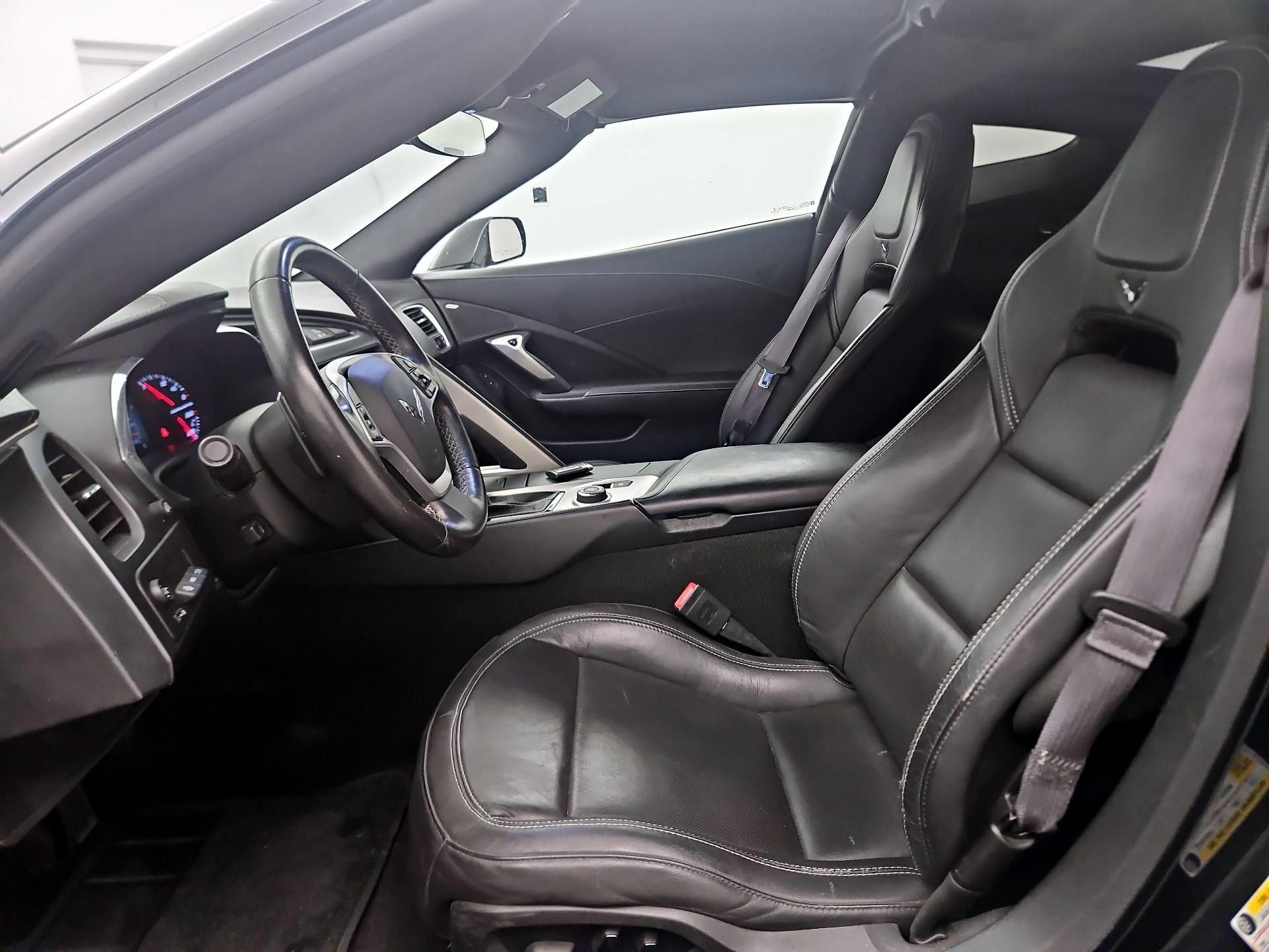 Thumbnail: 2015 Chevrolet Corvette - 11