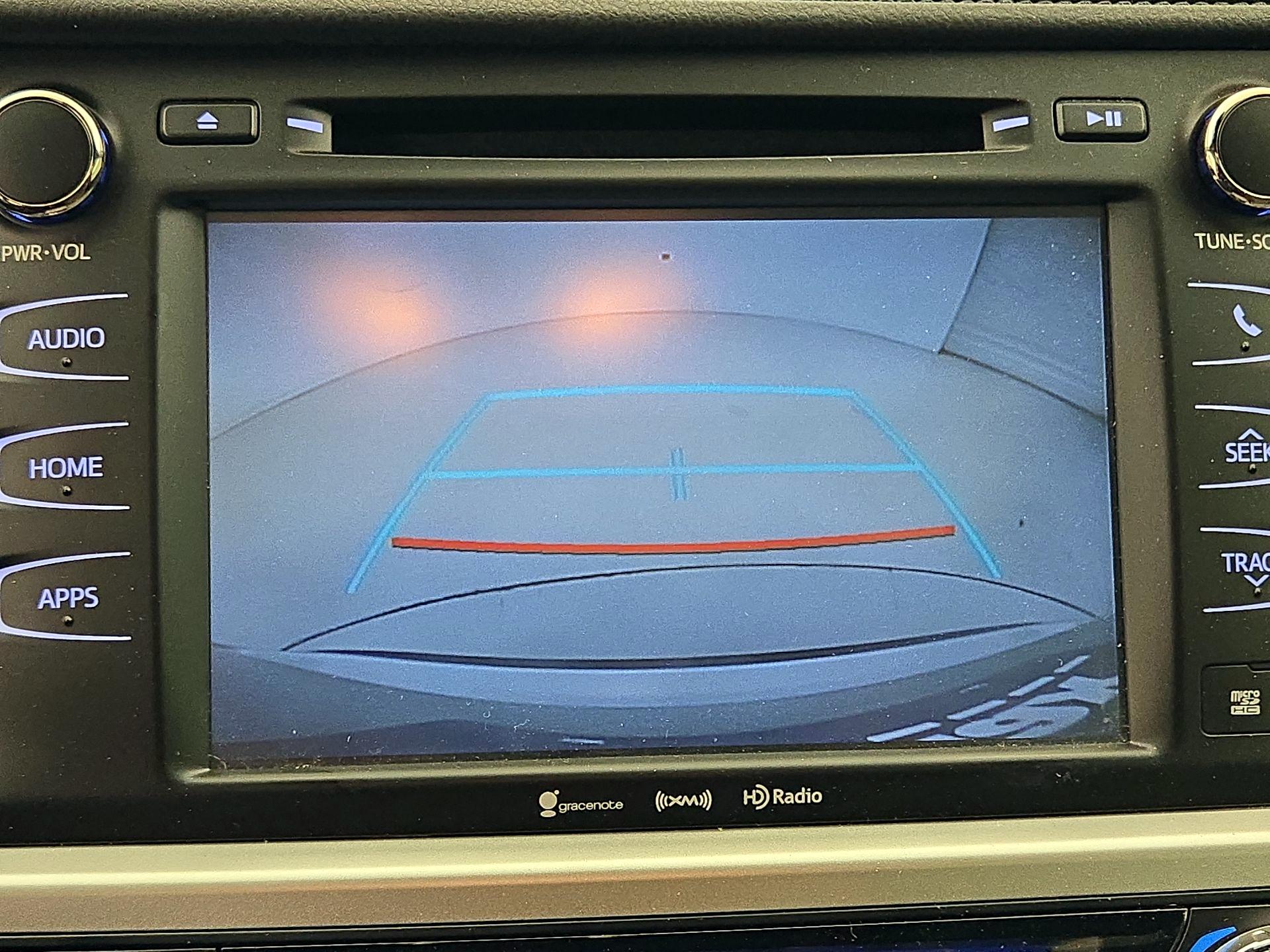 Thumbnail: 2019 Toyota Highlander - 15