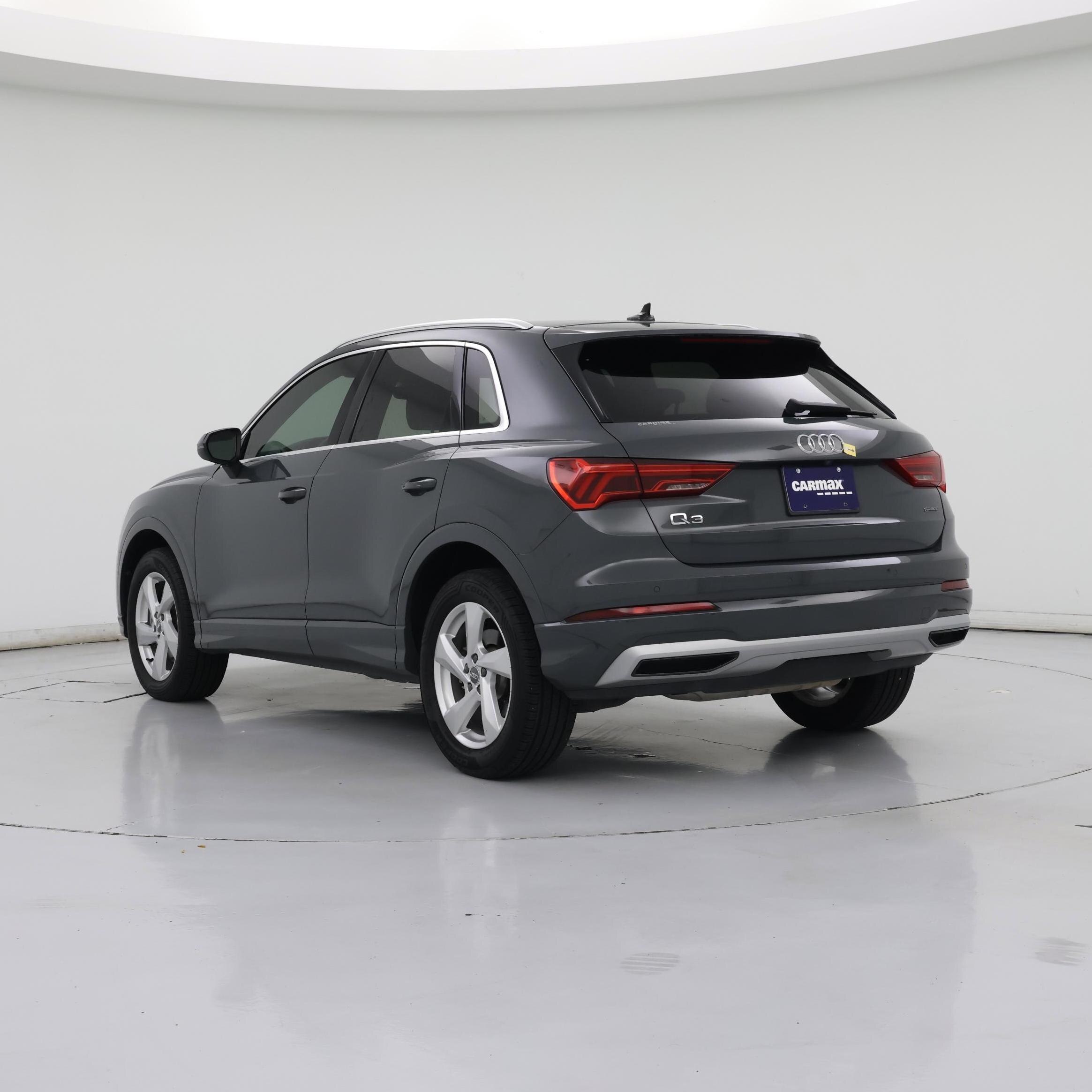 Thumbnail: 2020 Audi Q3 - 2