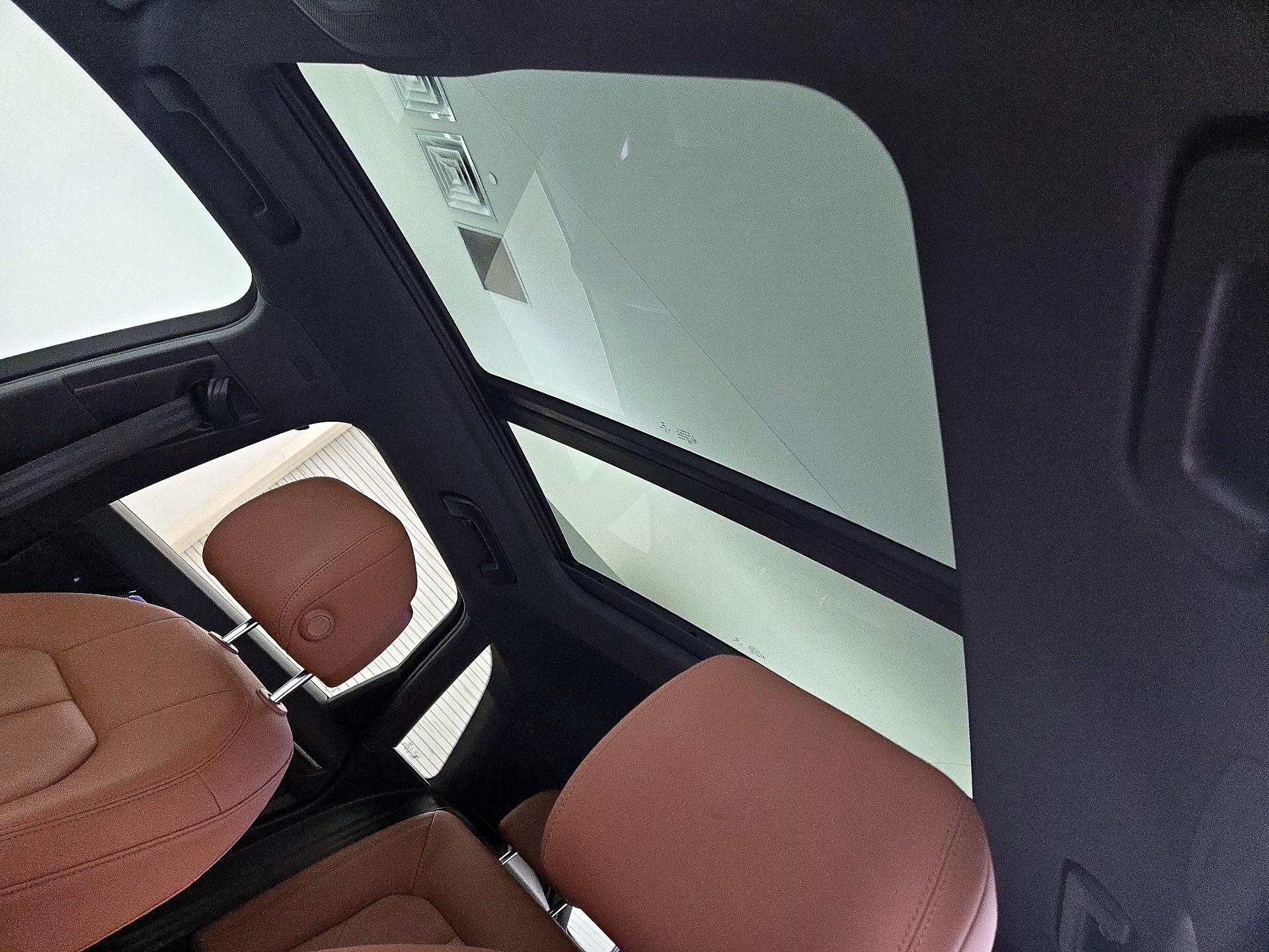 Thumbnail: 2020 Audi Q3 - 20