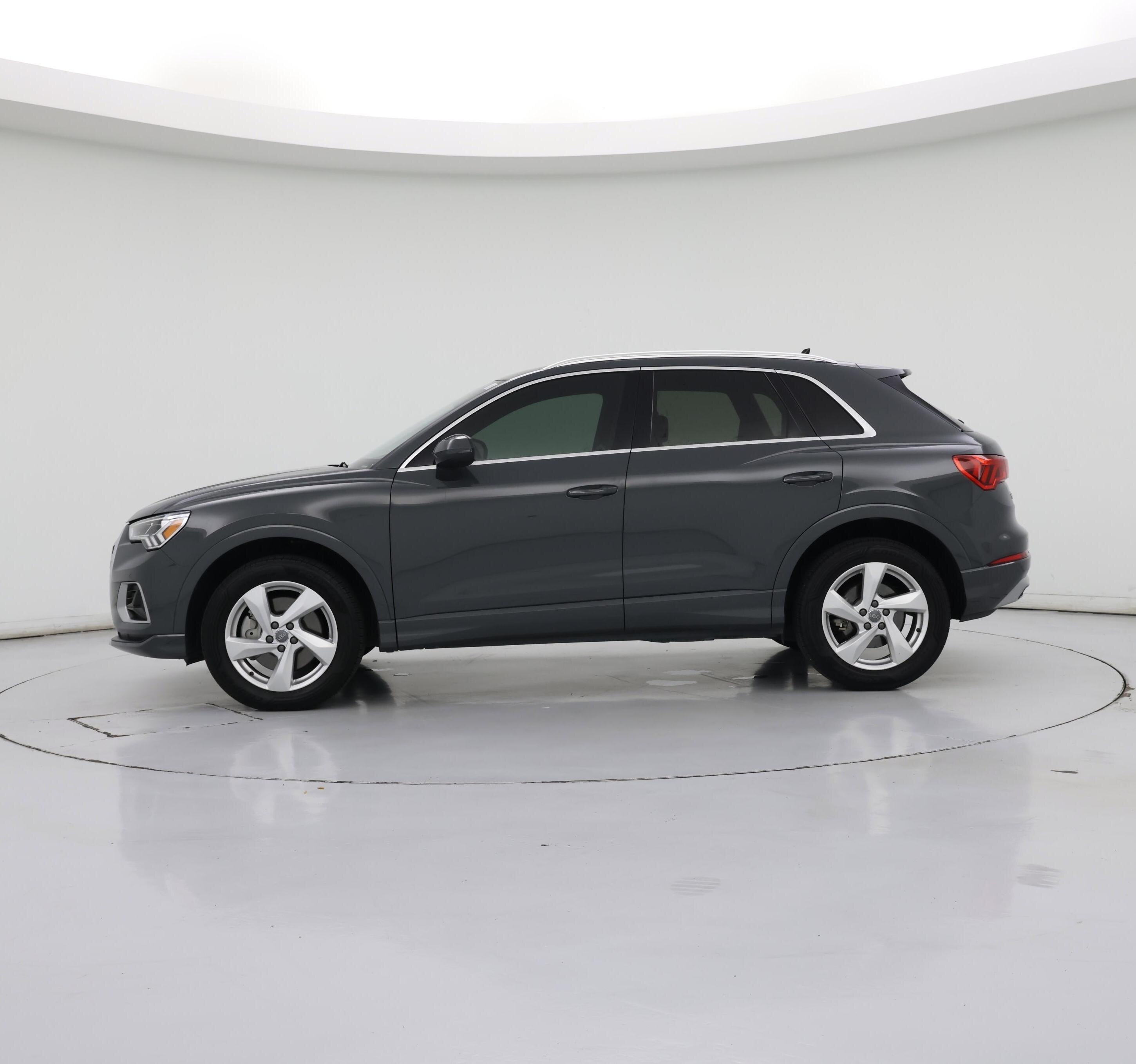 Thumbnail: 2020 Audi Q3 - 3