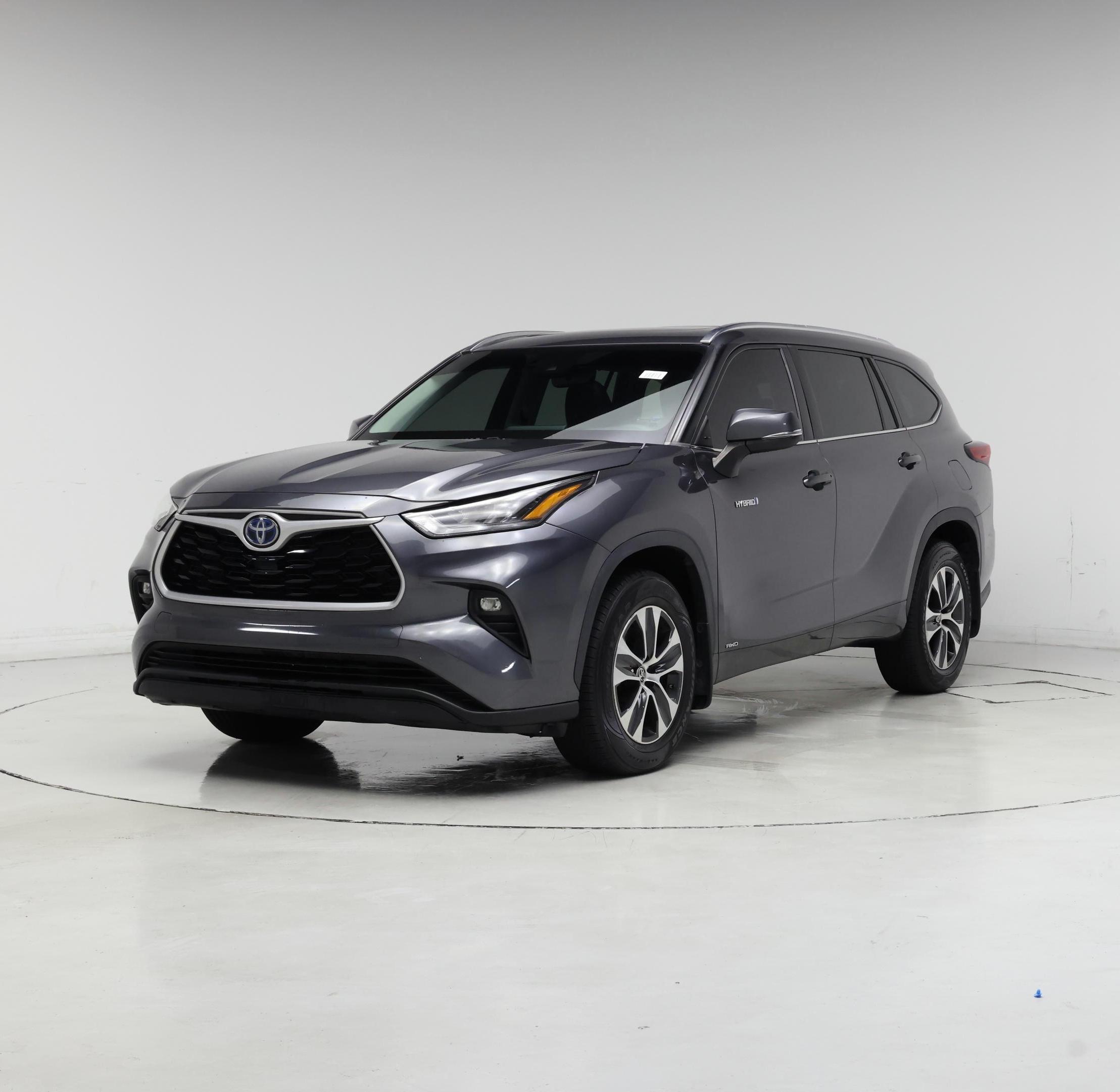 Thumbnail: 2020 Toyota Highlander - 4