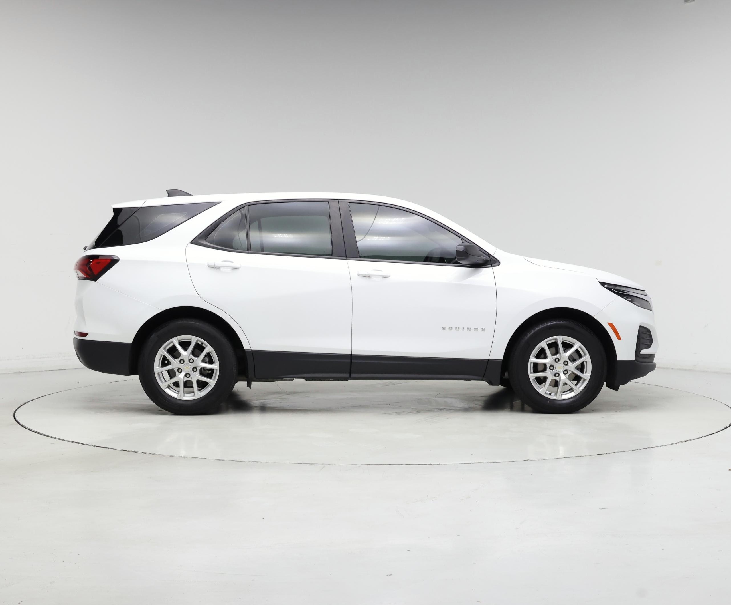Thumbnail: 2023 Chevrolet Equinox - 7