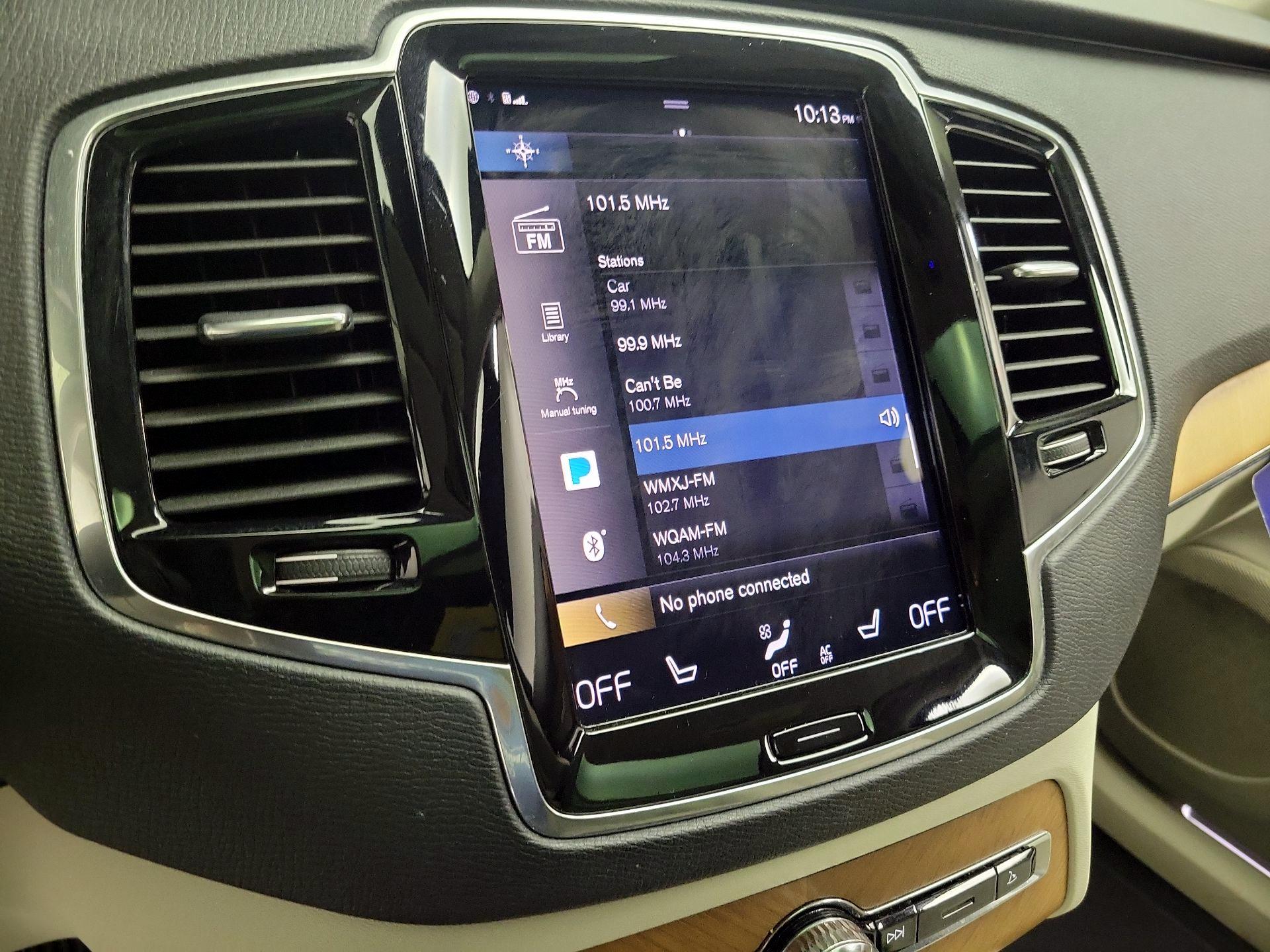 Thumbnail: 2022 Volvo XC90 - 16