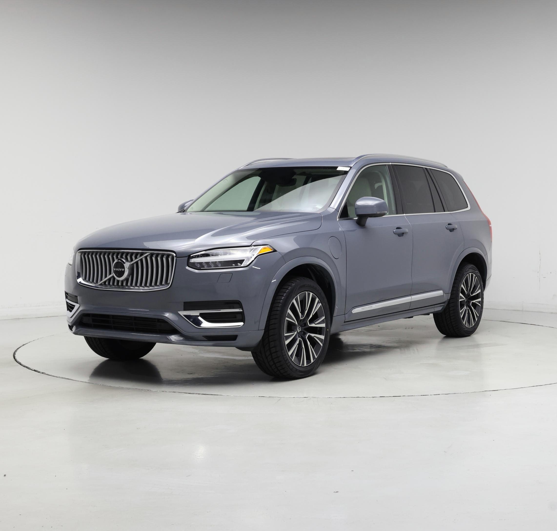 Thumbnail: 2022 Volvo XC90 - 4