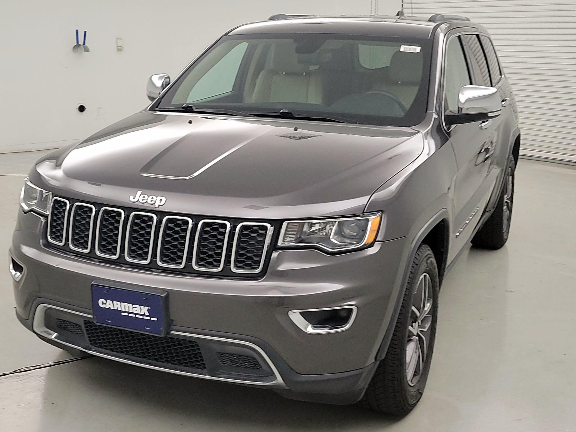 Thumbnail: 2018 Jeep Grand Cherokee - 3
