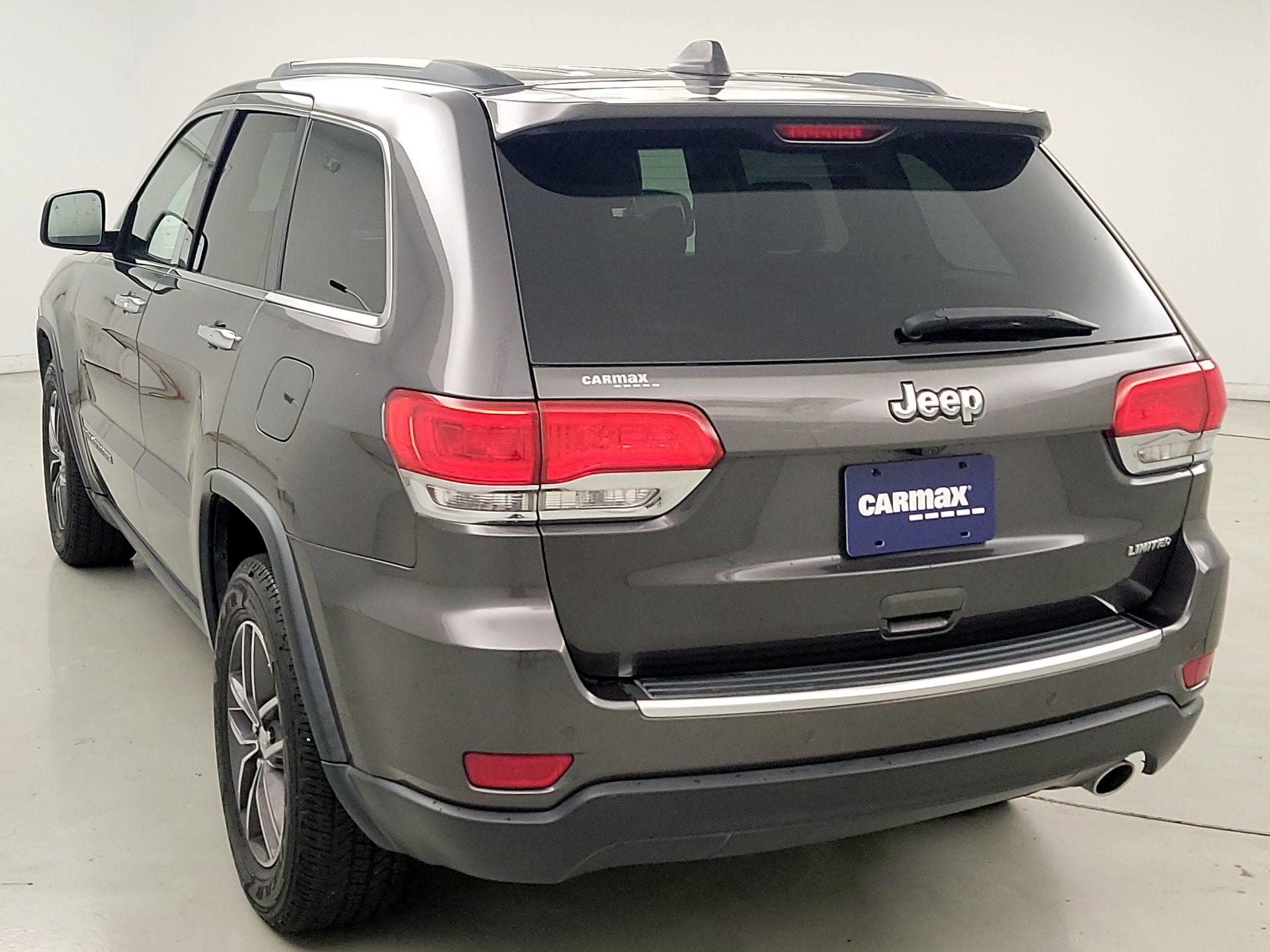 Thumbnail: 2018 Jeep Grand Cherokee - 7