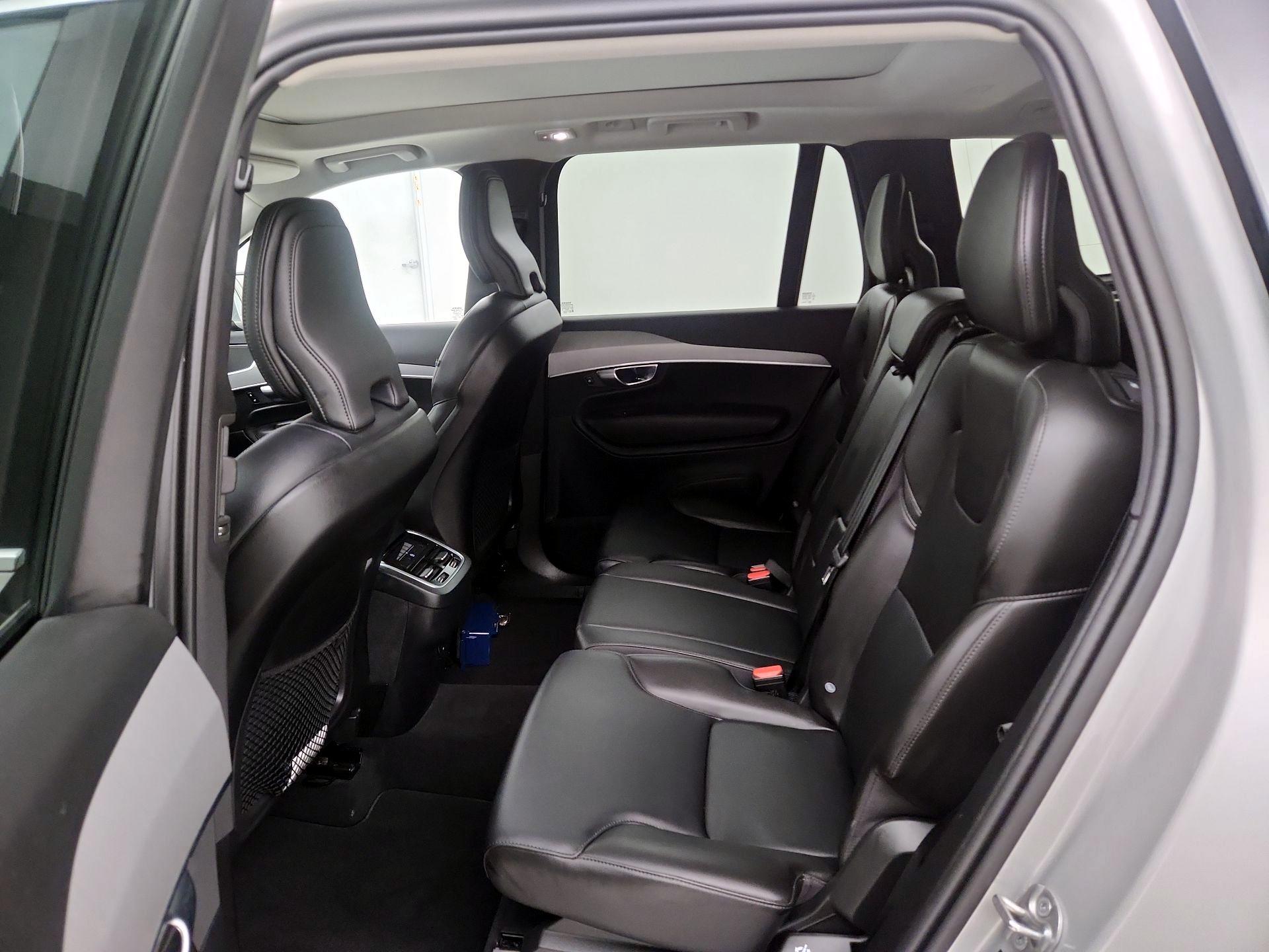 Thumbnail: 2025 Volvo XC90 - 17