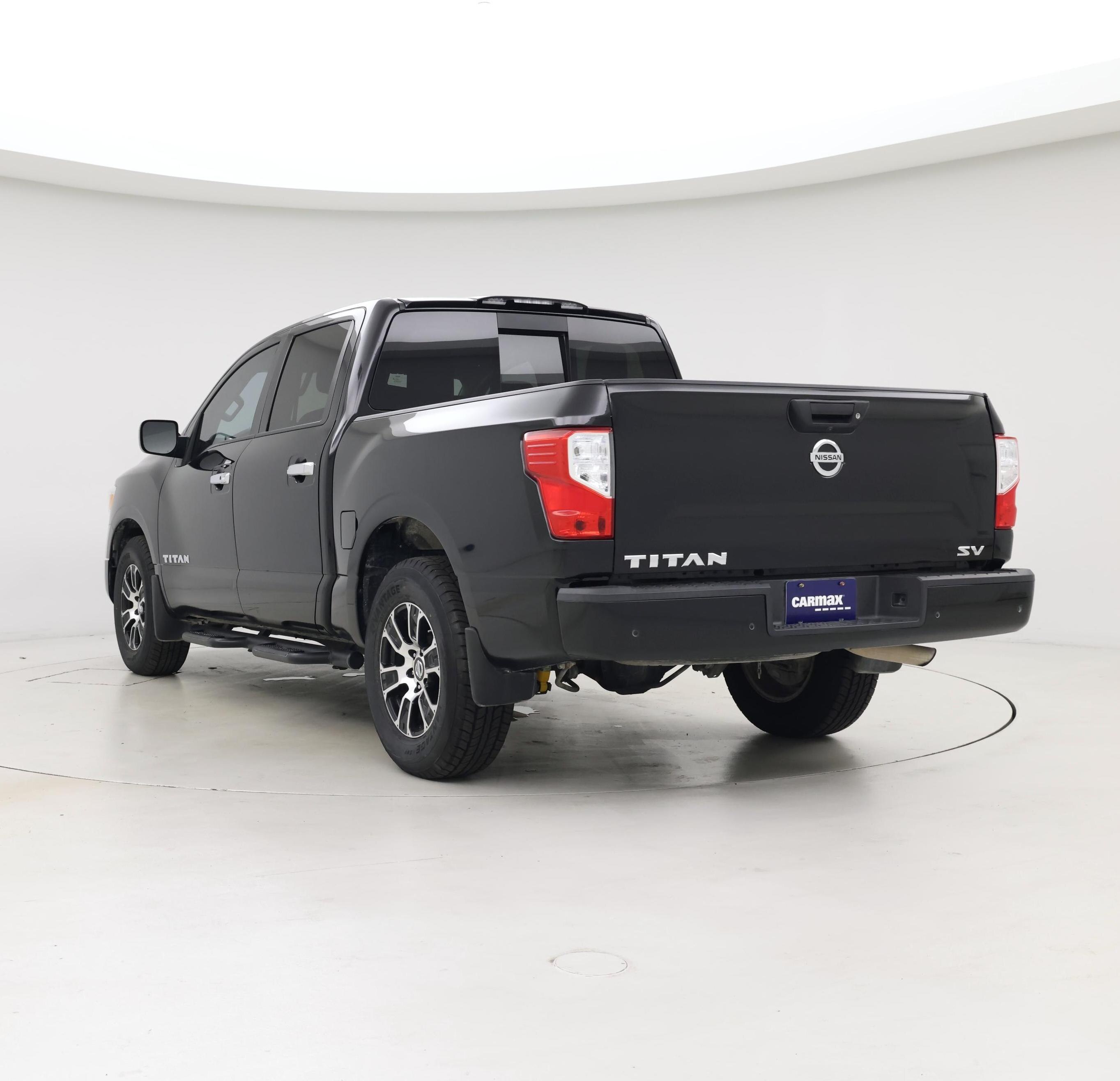 Thumbnail: 2021 Nissan Titan - 2