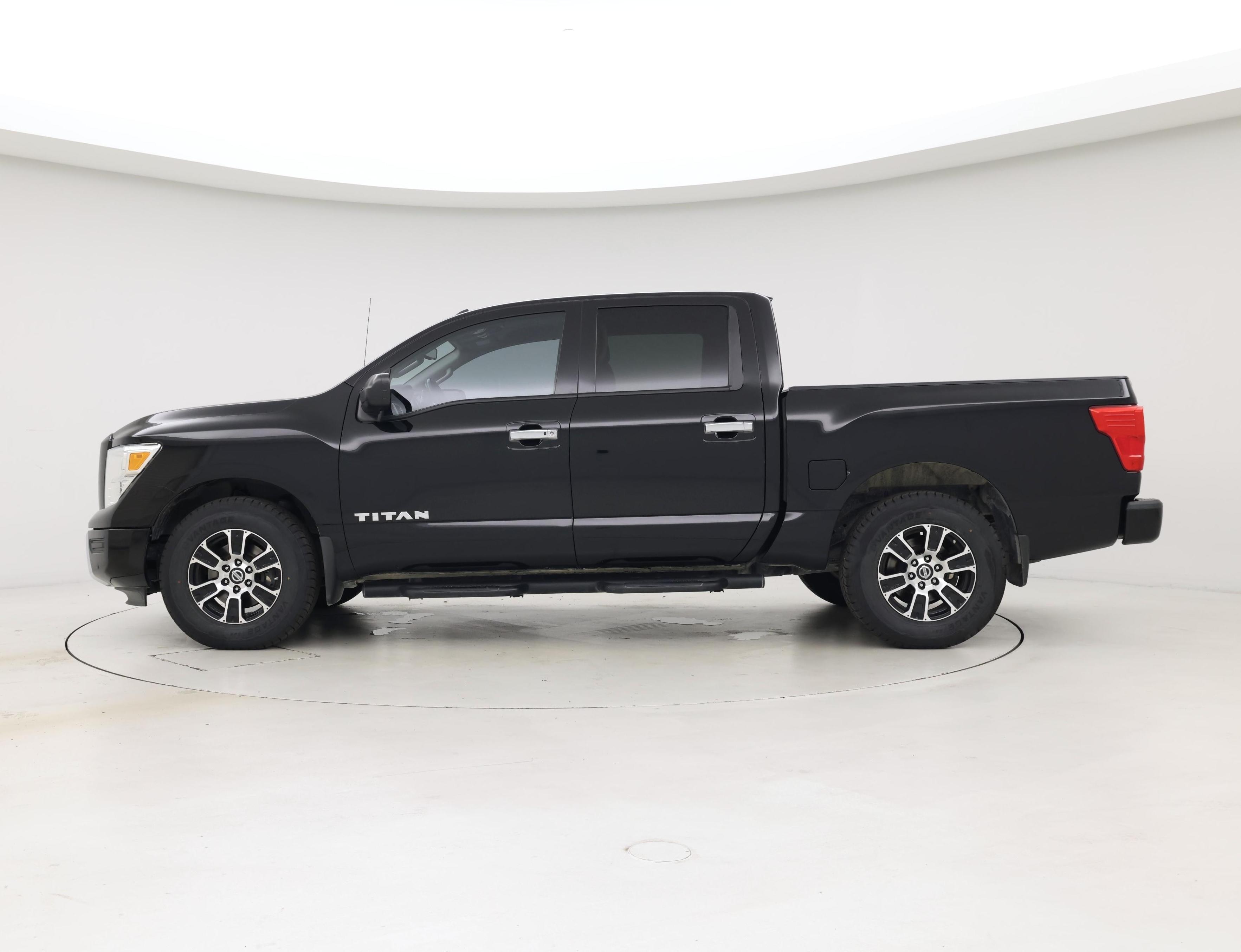 Thumbnail: 2021 Nissan Titan - 3