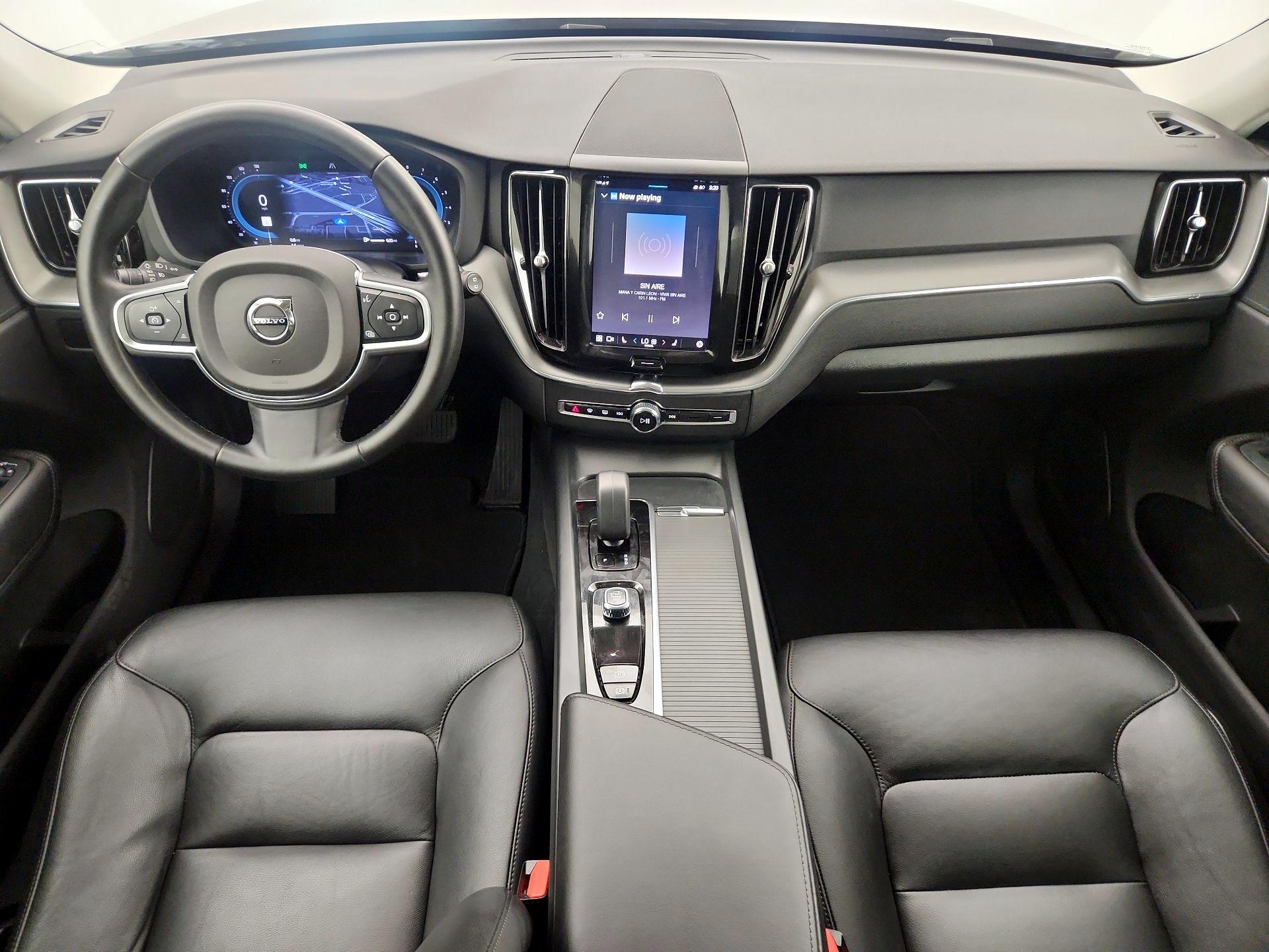 Thumbnail: 2025 Volvo XC60 - 9