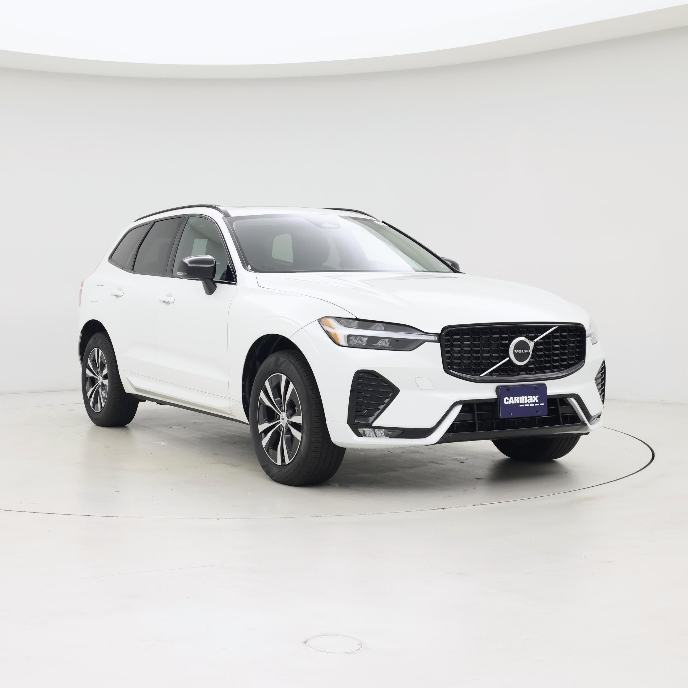 2025 Volvo XC60 B5 Core Dark Theme AWD