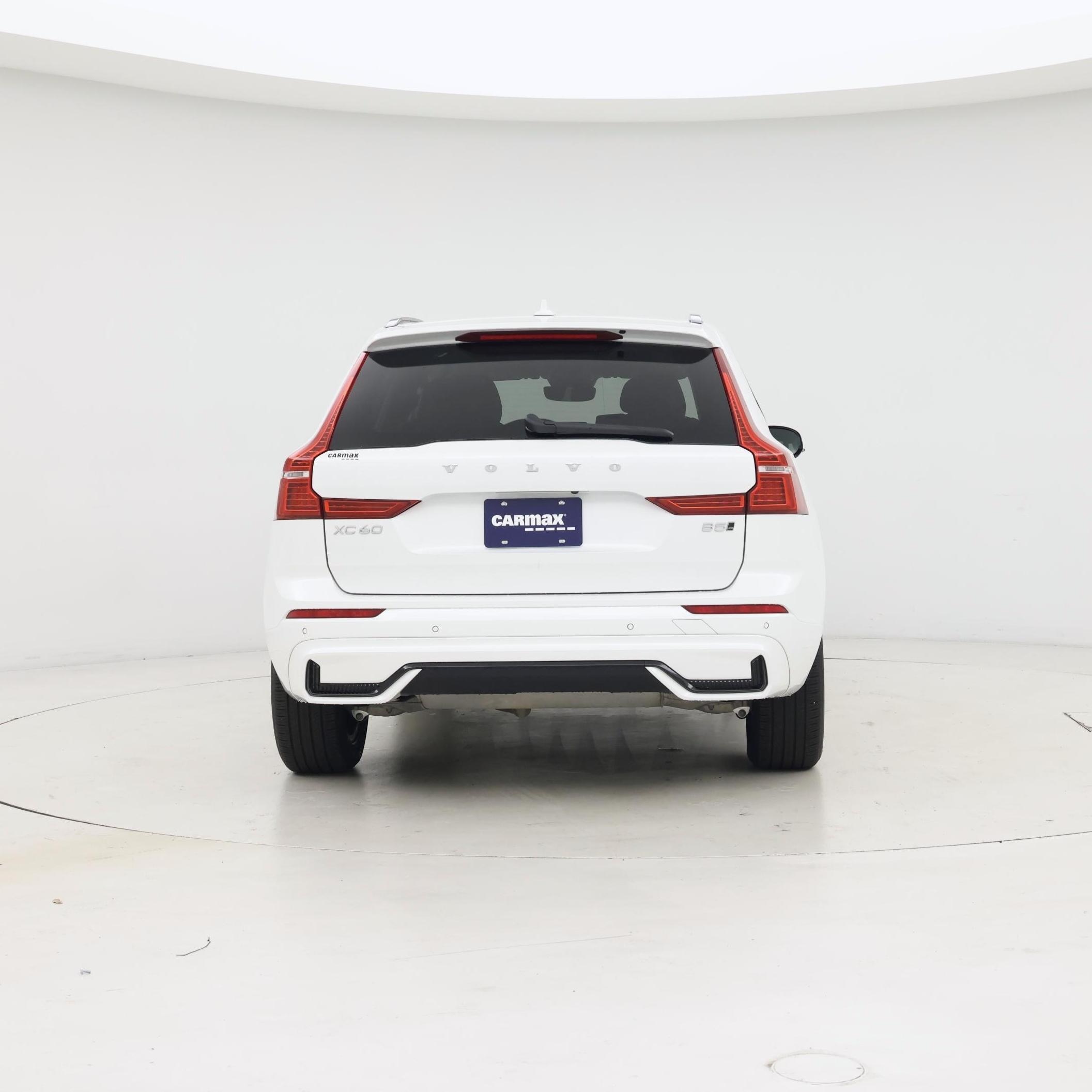 Thumbnail: 2025 Volvo XC60 - 6