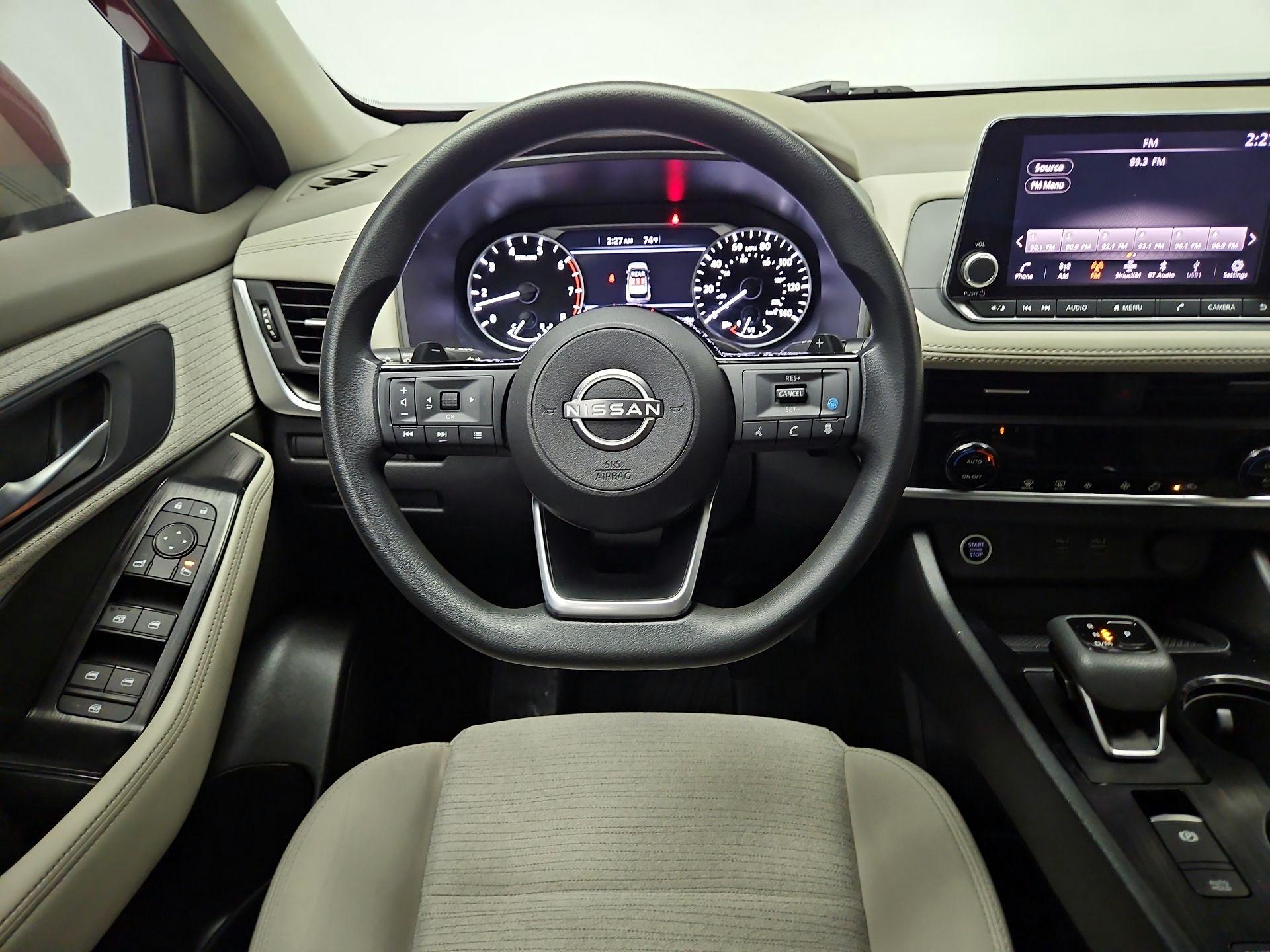 Thumbnail: 2023 Nissan Rogue - 10