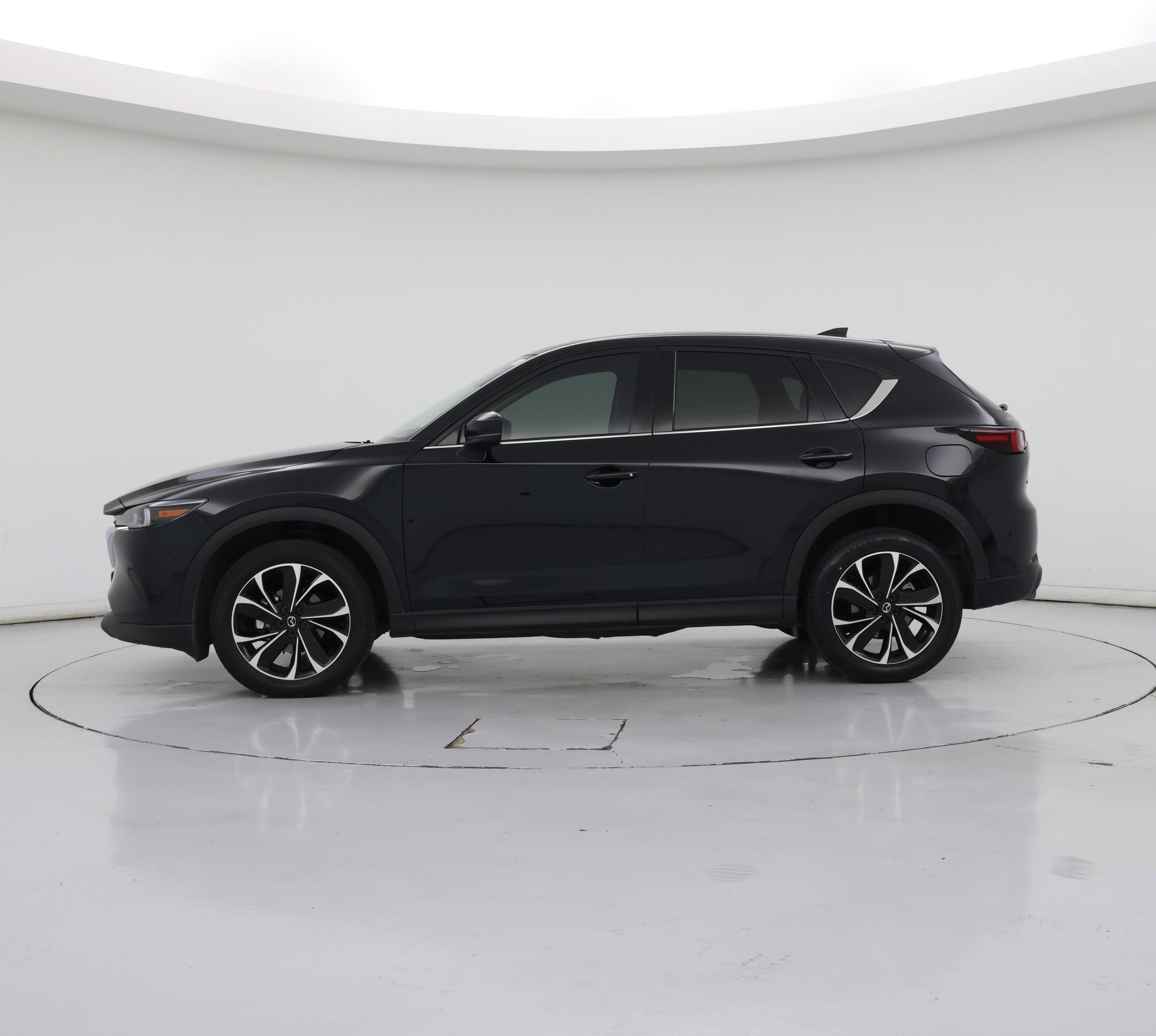 Thumbnail: 2023 Mazda CX-5 - 3
