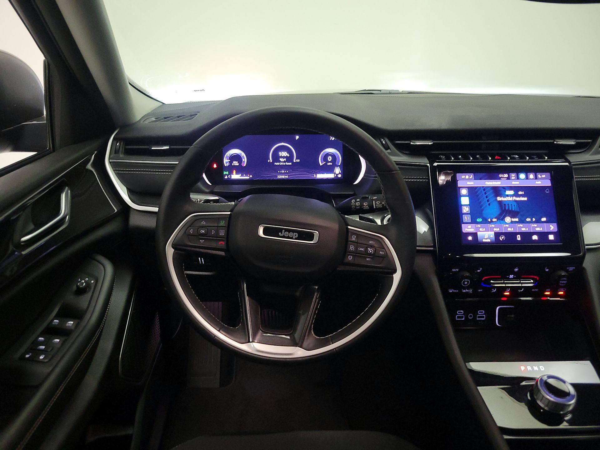Thumbnail: 2022 Jeep Grand Cherokee - 10