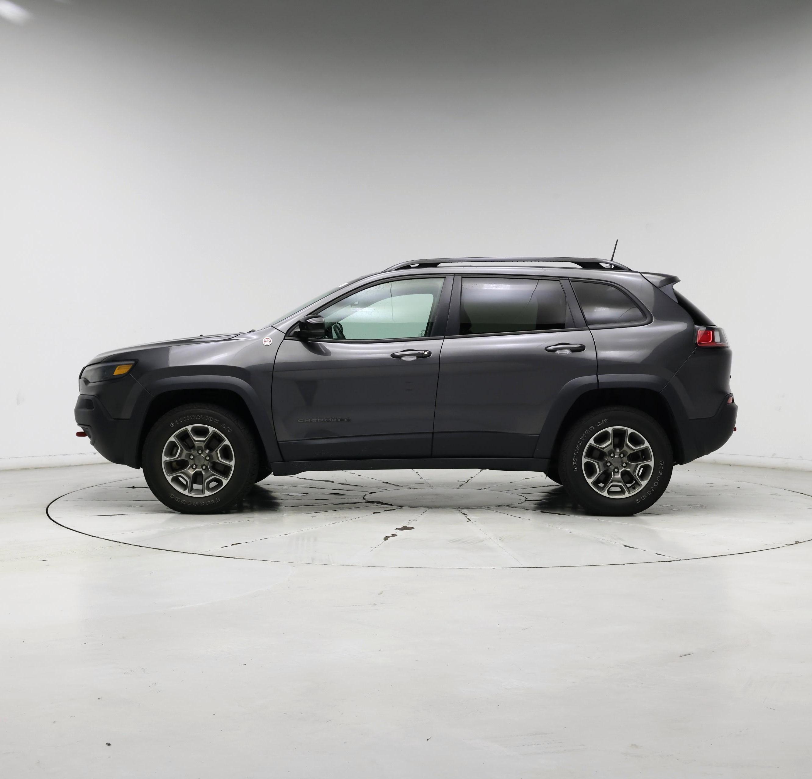 Thumbnail: 2022 Jeep Cherokee - 3