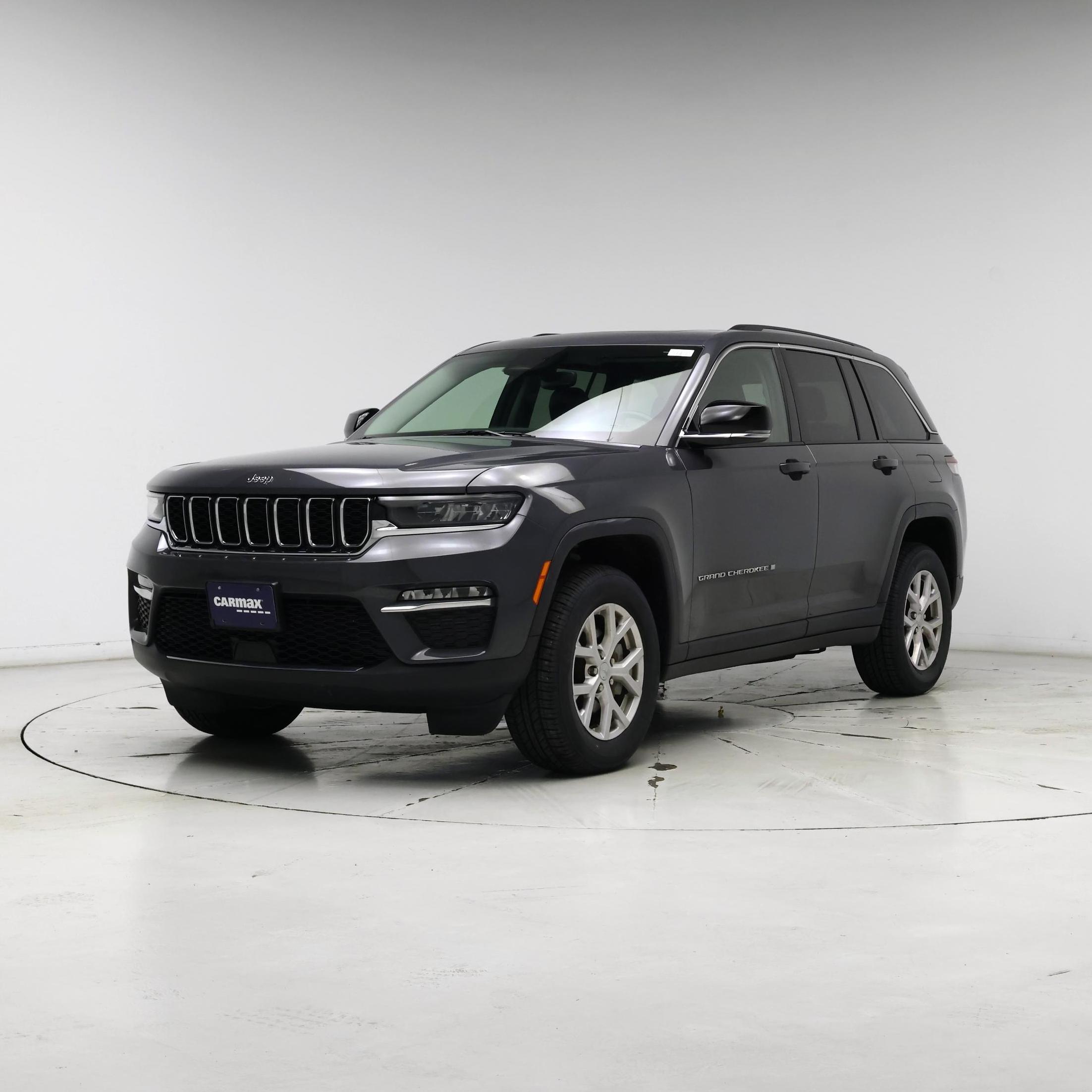 Thumbnail: 2022 Jeep Grand Cherokee - 4
