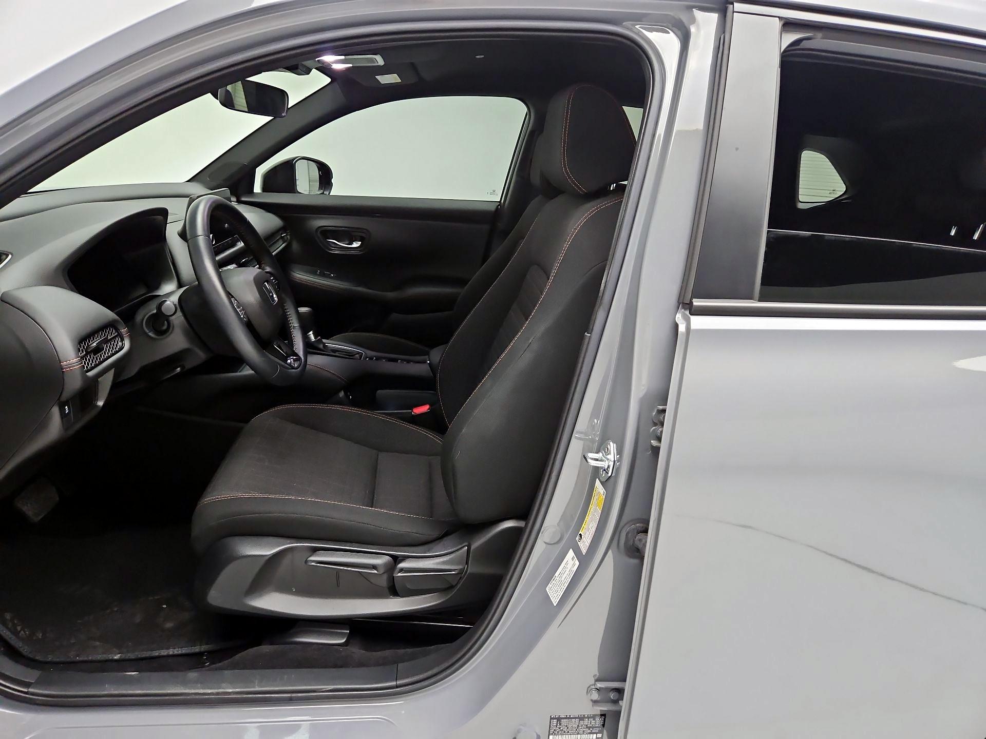 Thumbnail: 2025 Honda HR-V - 11