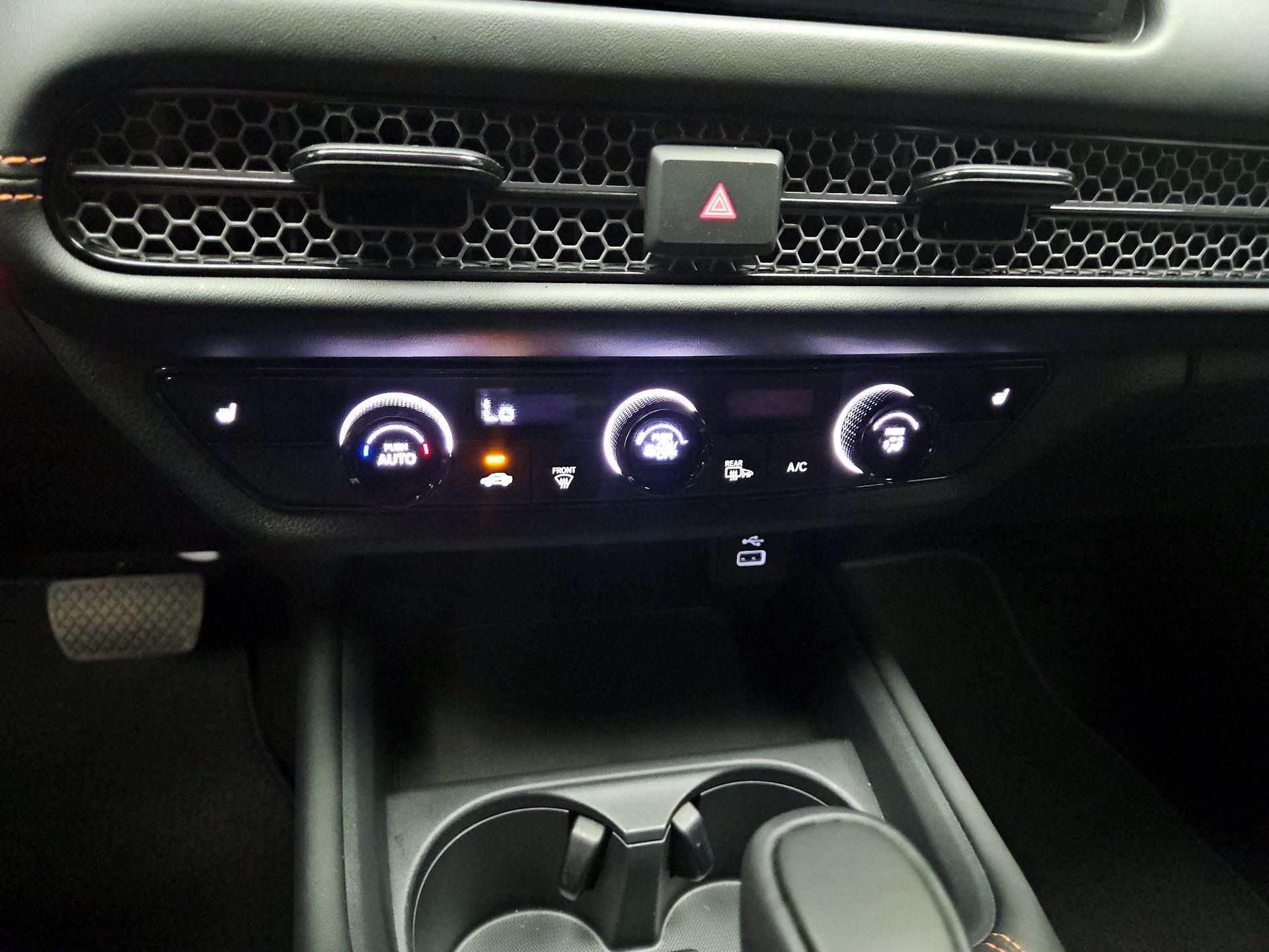 Thumbnail: 2025 Honda HR-V - 16