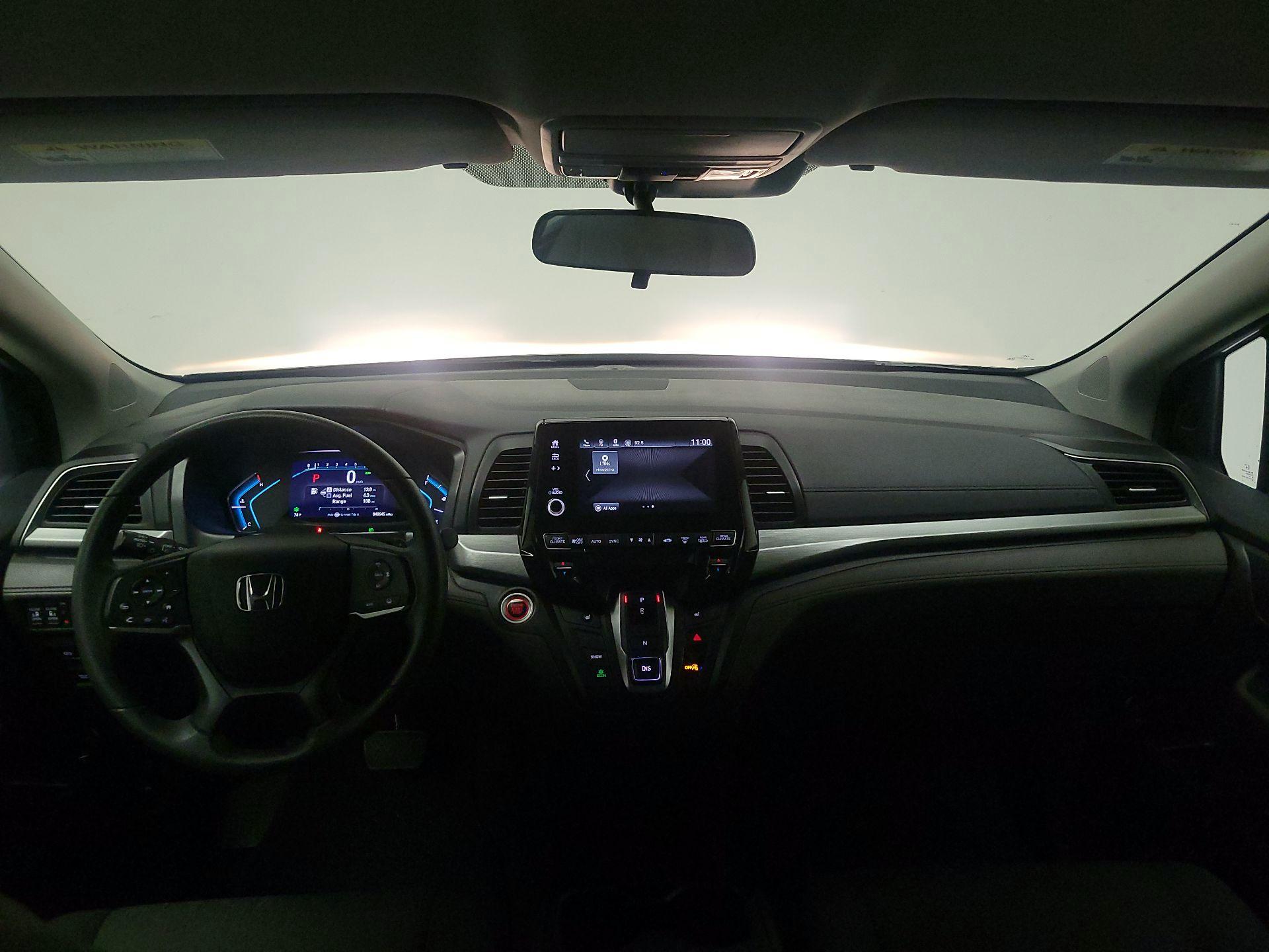 Thumbnail: 2019 Honda Odyssey - 9