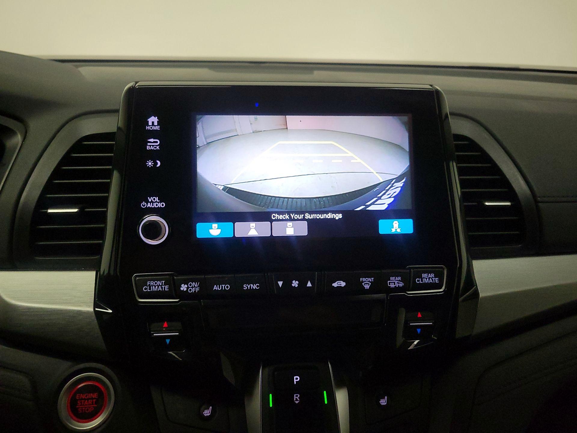 Thumbnail: 2019 Honda Odyssey - 14