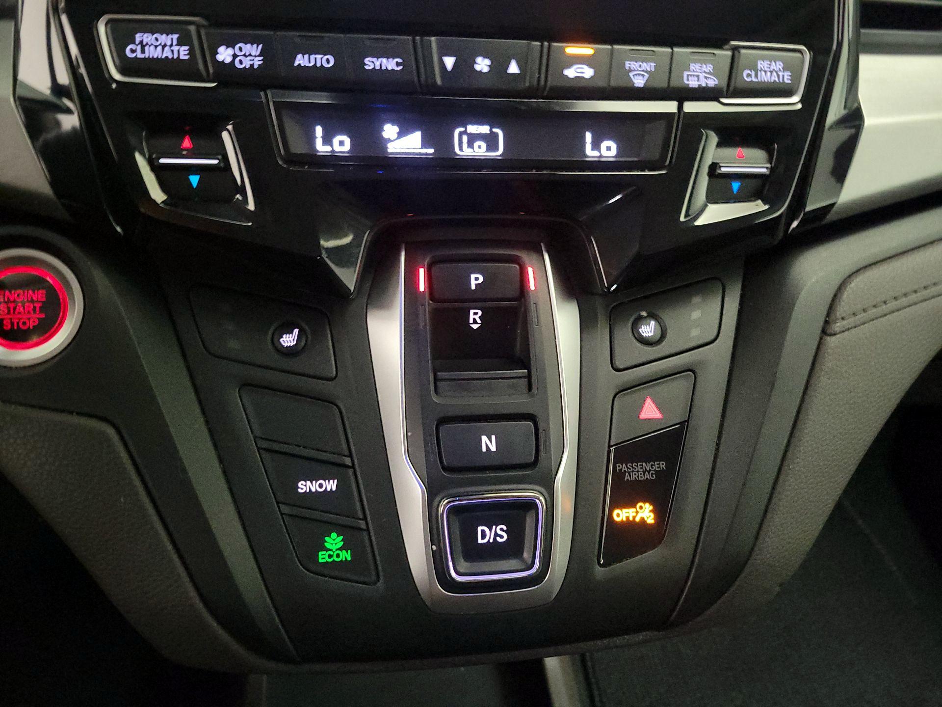 Thumbnail: 2019 Honda Odyssey - 17