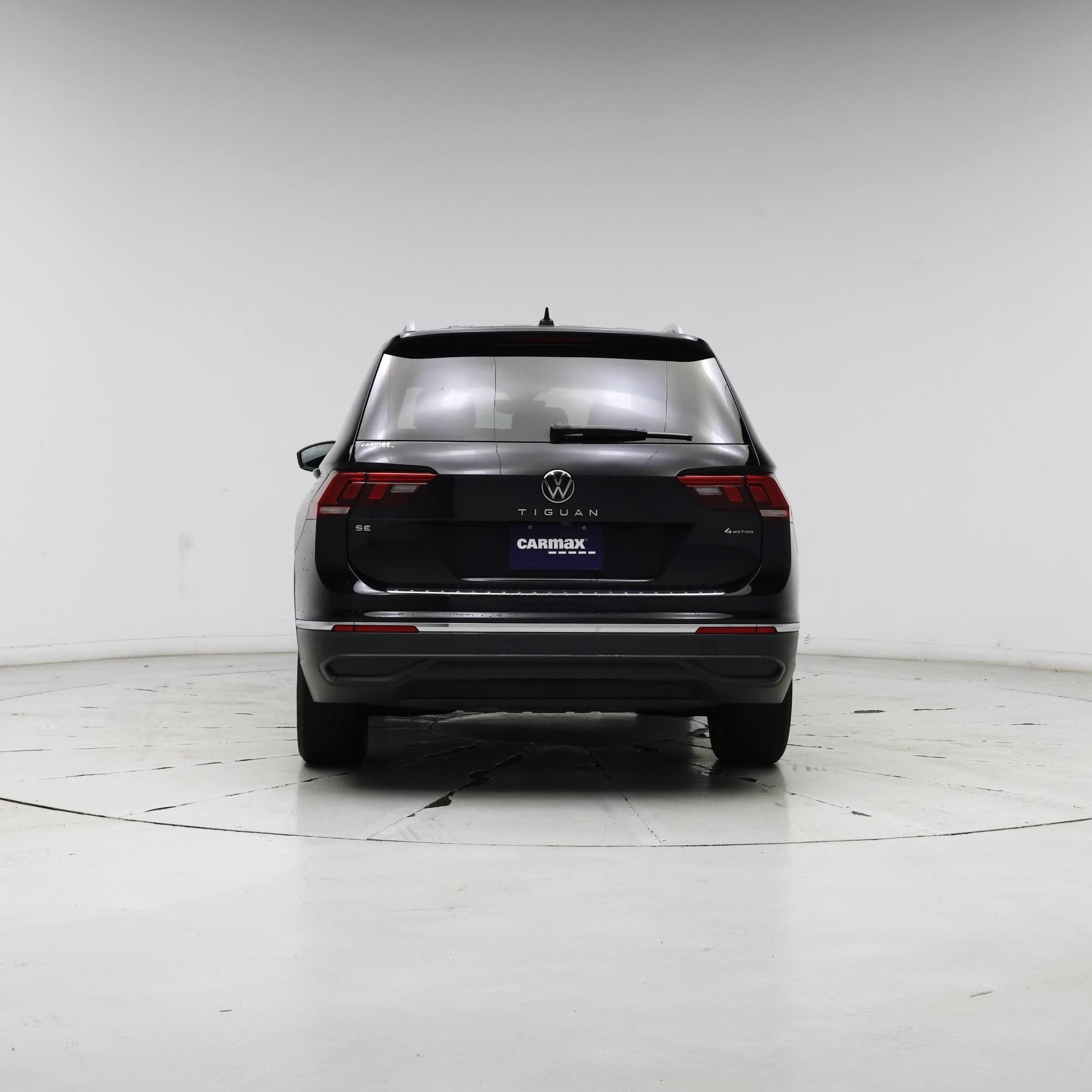 Thumbnail: 2022 Volkswagen Tiguan - 6