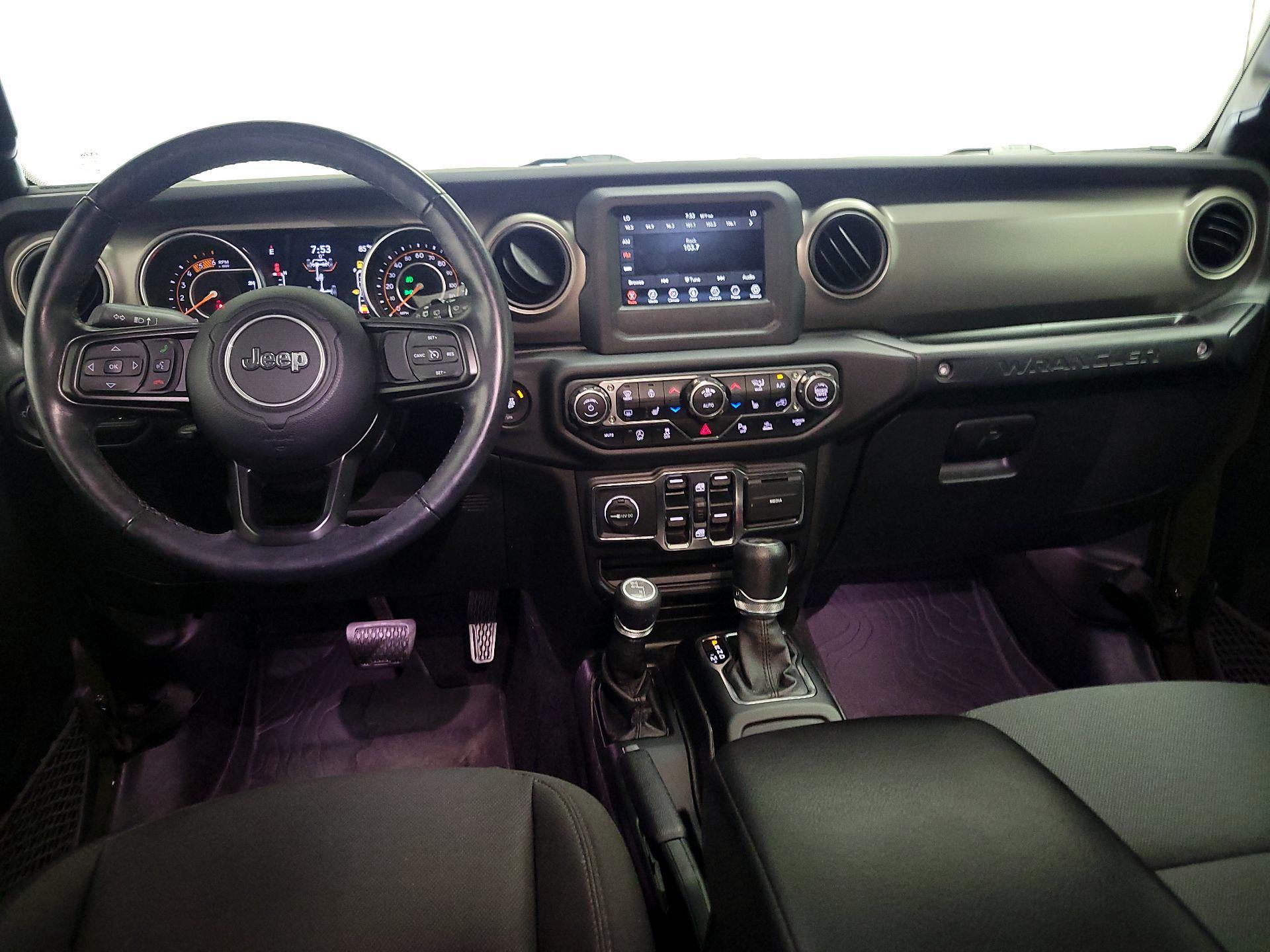 Thumbnail: 2021 Jeep Wrangler - 9