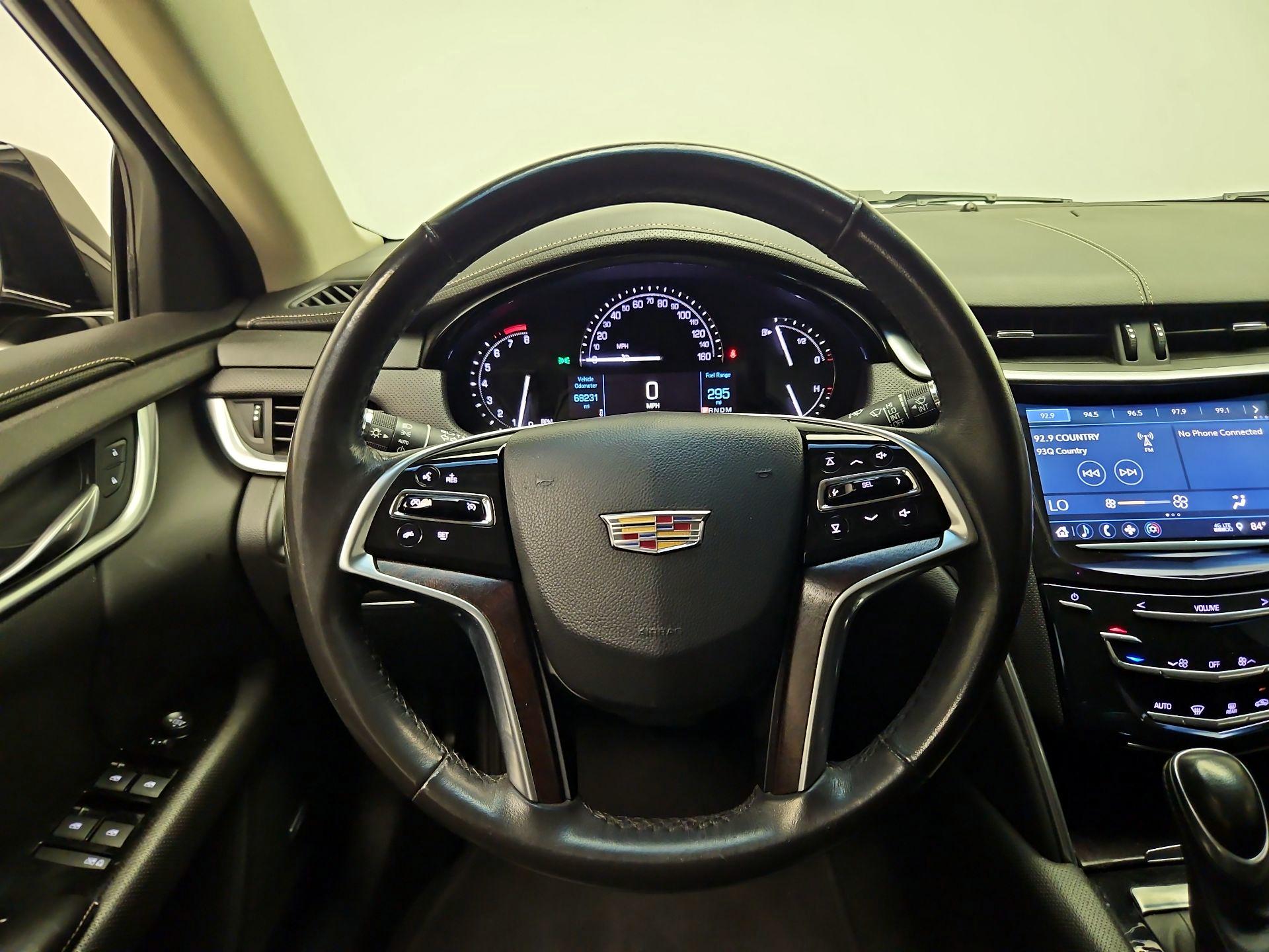 Thumbnail: 2019 Cadillac XTS - 10