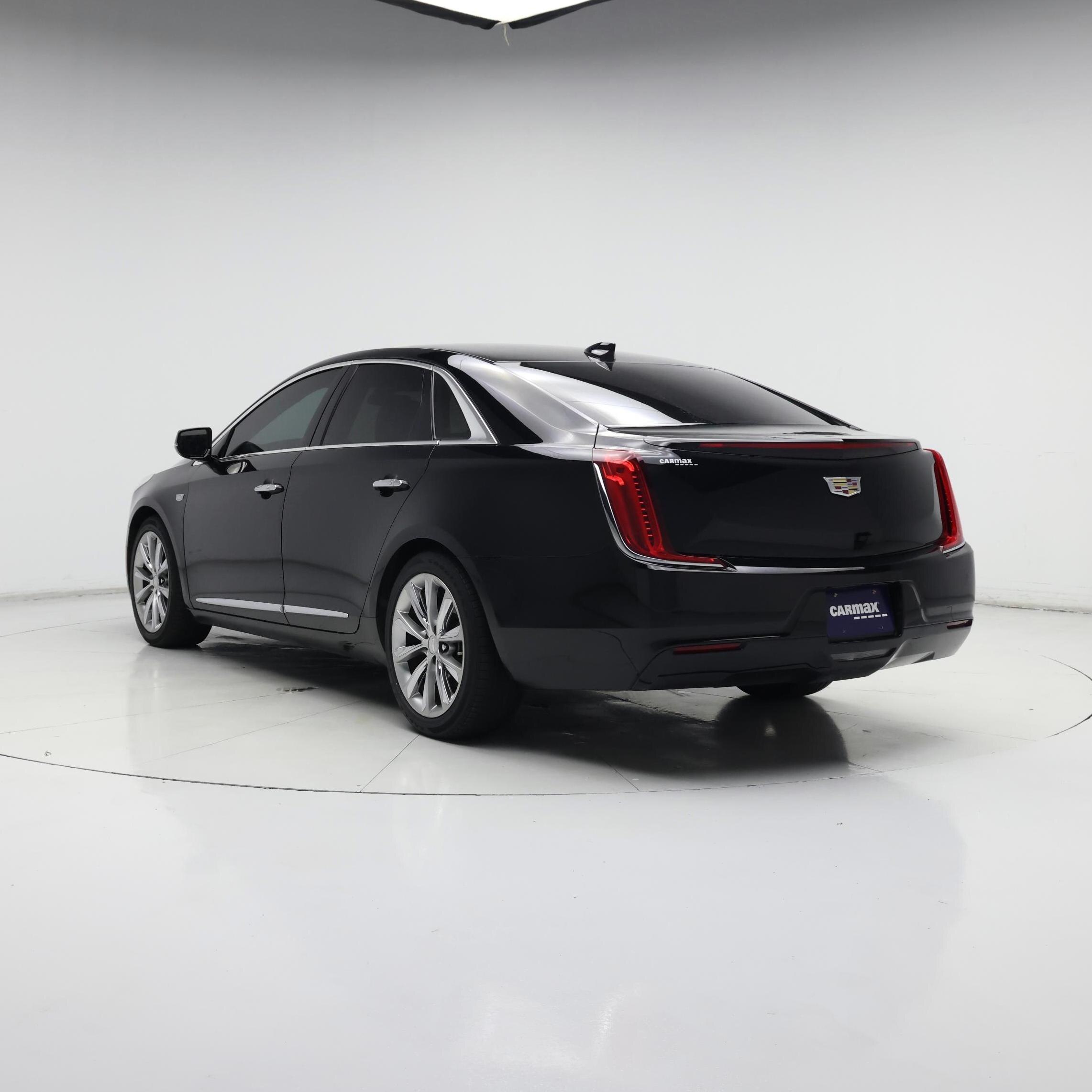Thumbnail: 2019 Cadillac XTS - 2