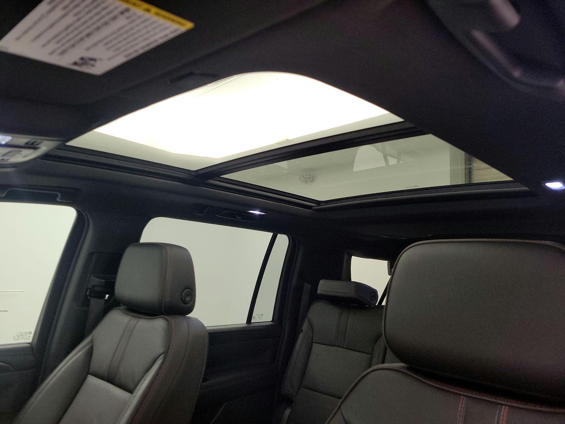 Thumbnail: 2021 Chevrolet Suburban - 19