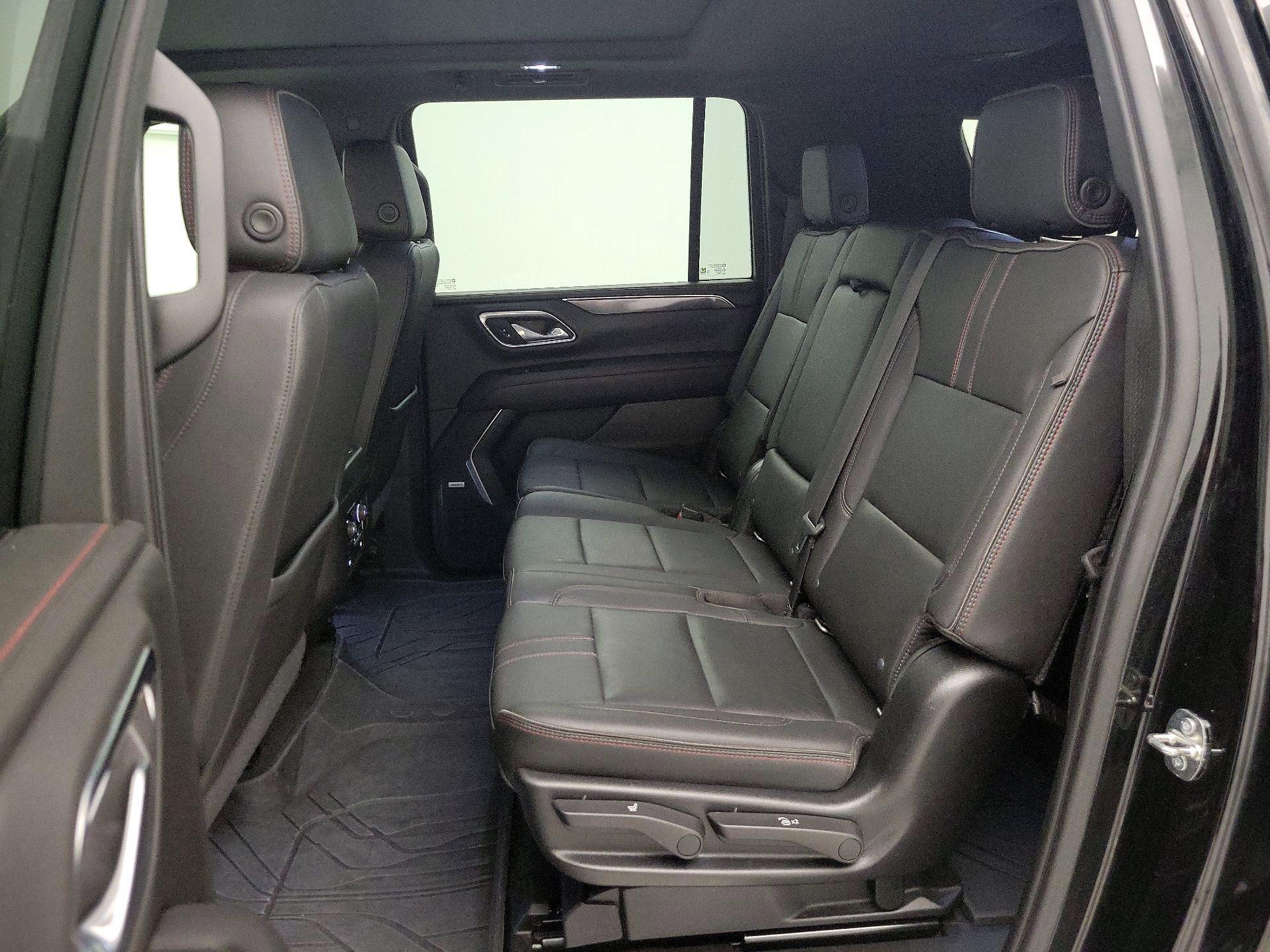 Thumbnail: 2021 Chevrolet Suburban - 20