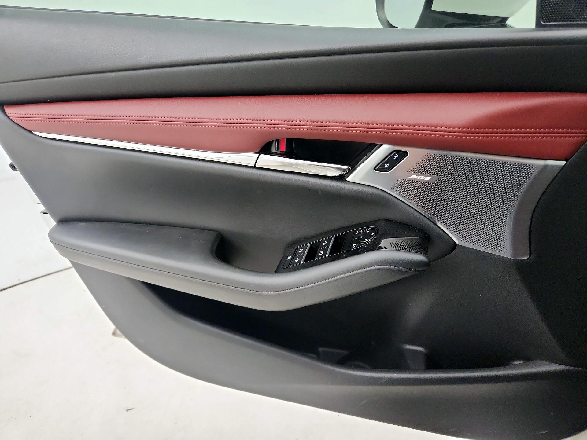 Thumbnail: 2021 Mazda Mazda3 - 12